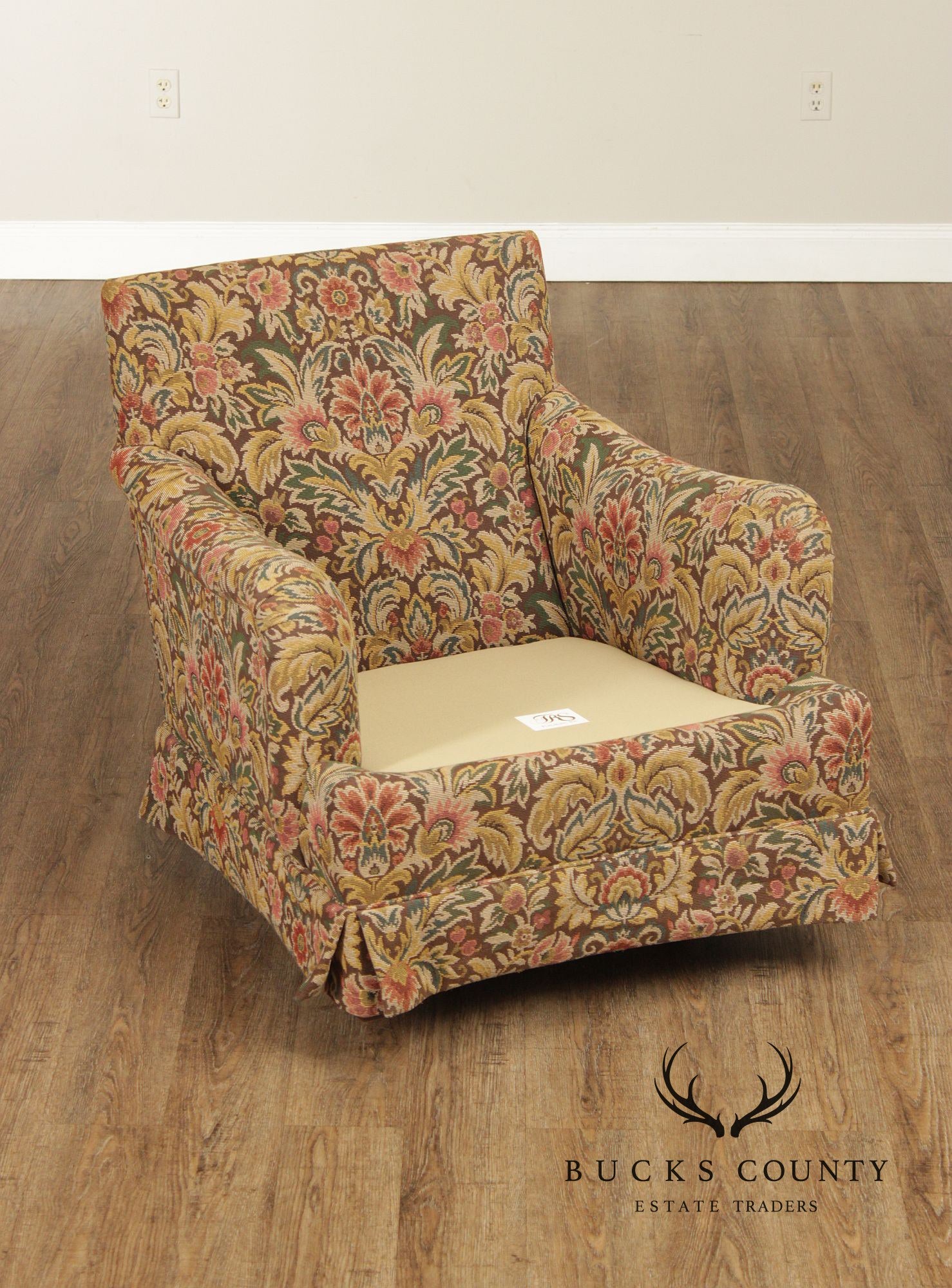TRS Furniture Traditional Floral Upholstered Club Chair And Ottoman