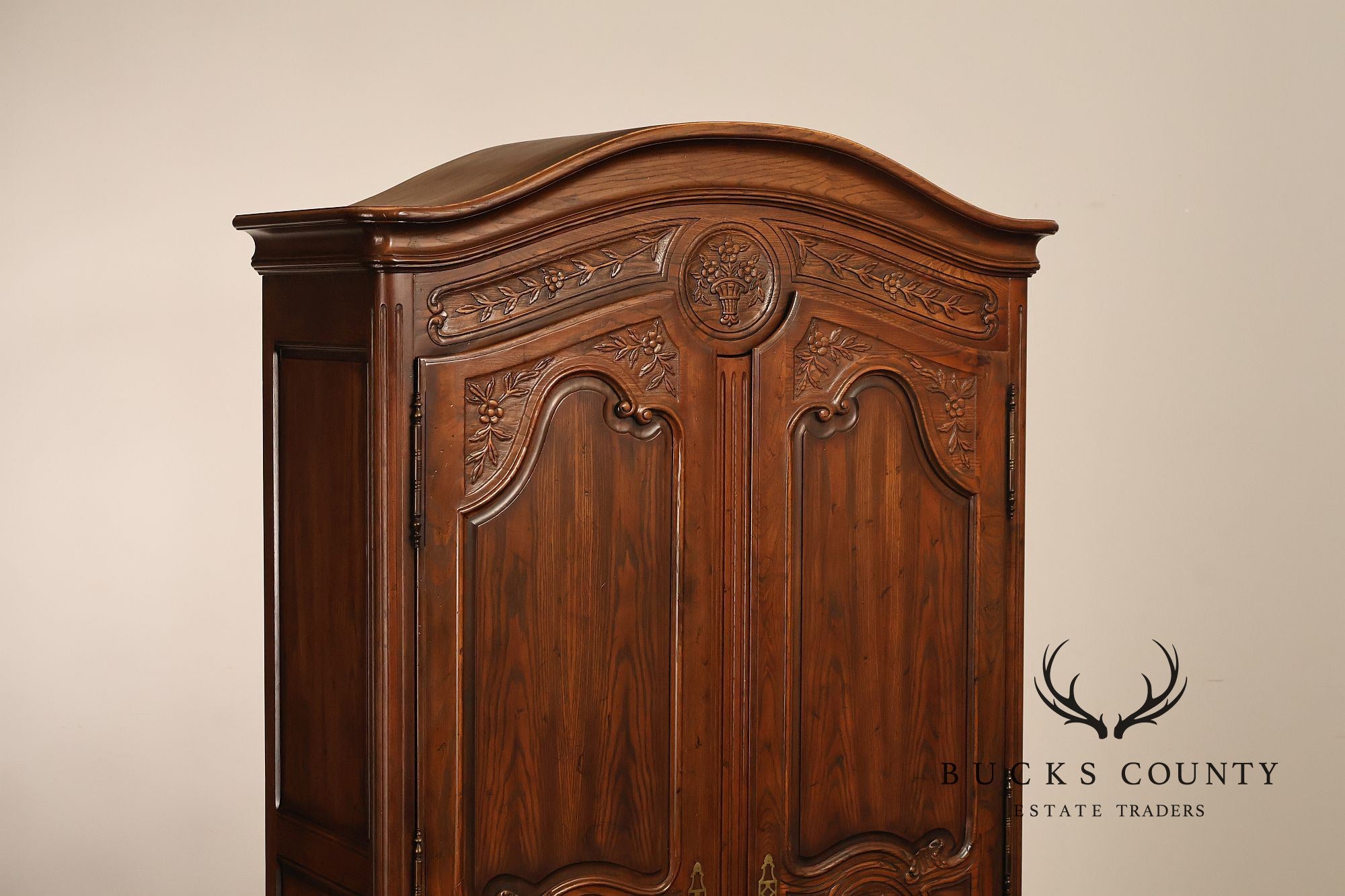 Henredon Four Centuries Collection French Louis XV Style Carved Oak Armoire