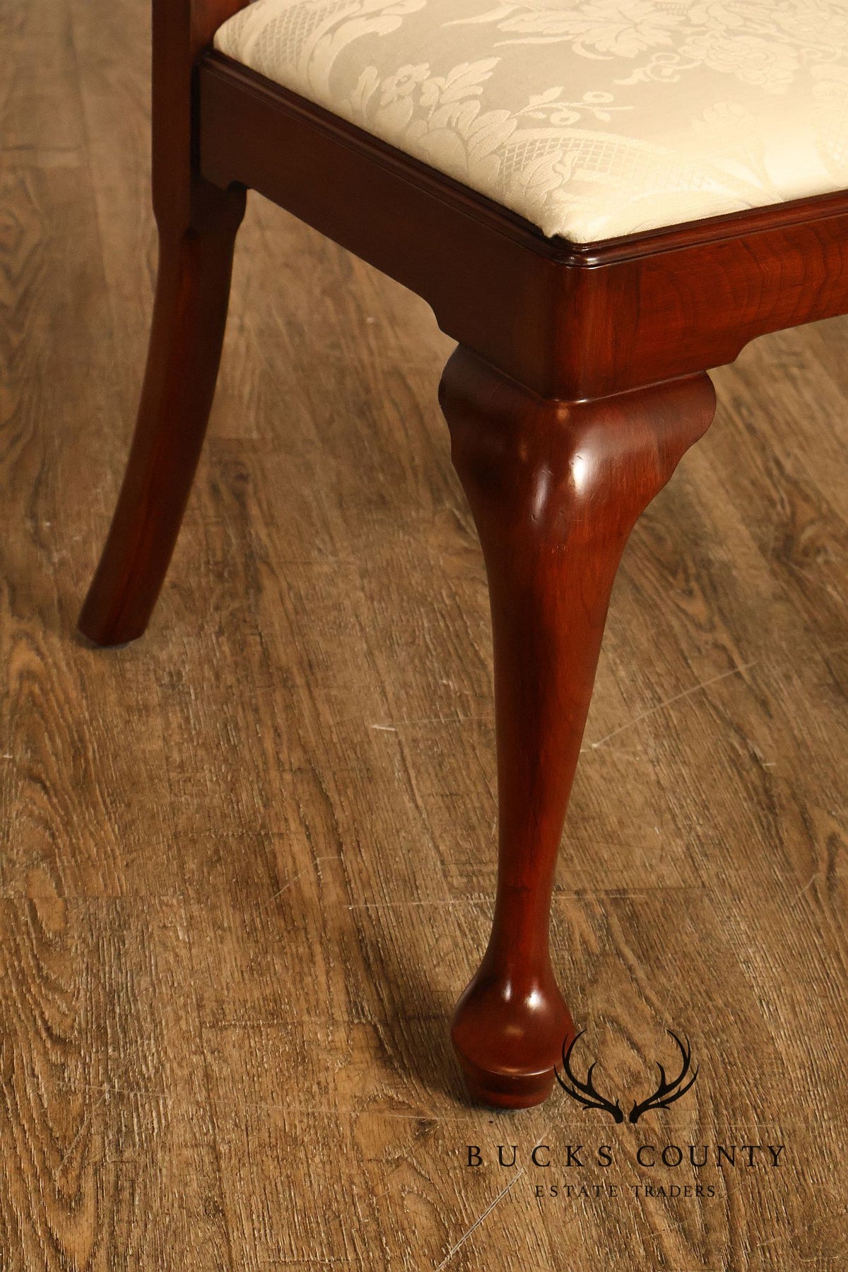 Henkel Harris Queen Anne Set of Six Cherry Dining Chairs