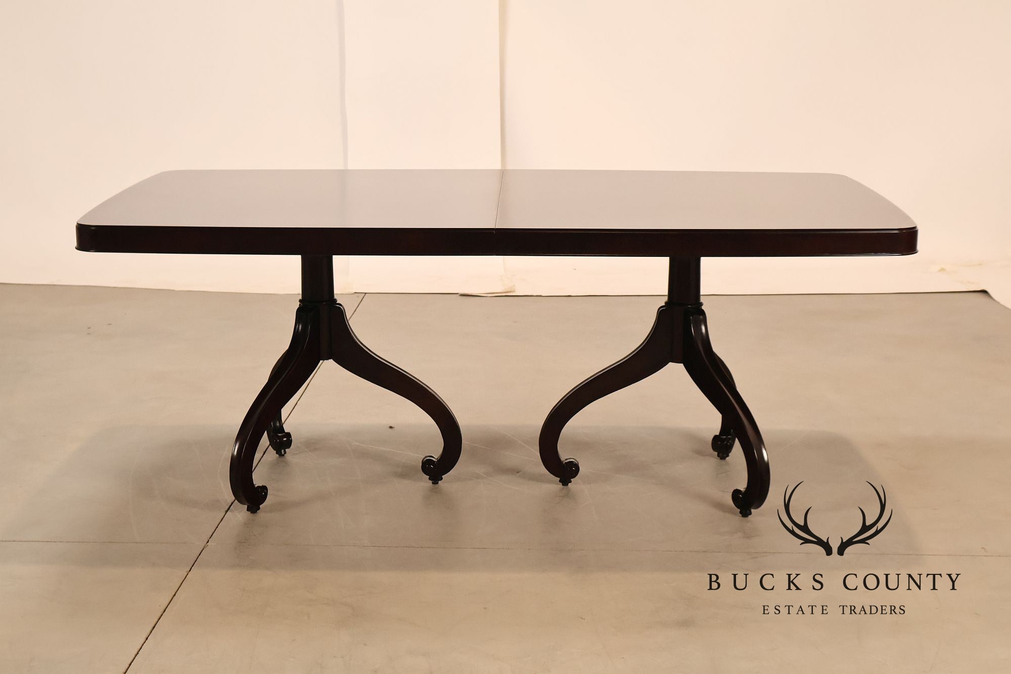 Thomasville Transitional Style Double Pedestal Mahogany Dining Table