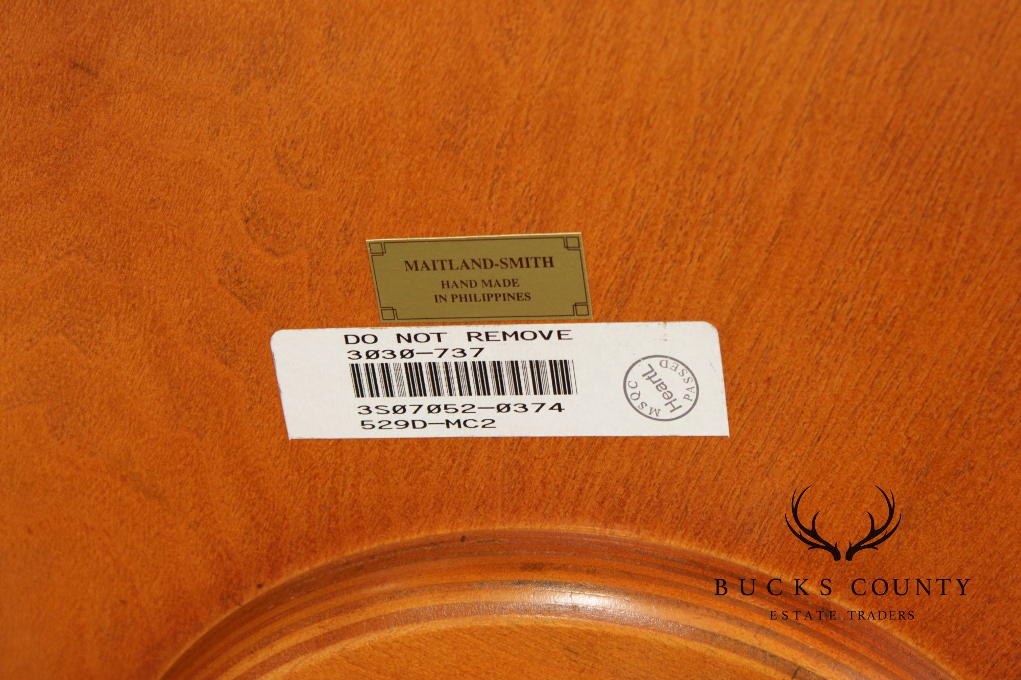 Maitland Smith Pair of Flame Mahogany Pedestal Side Tables