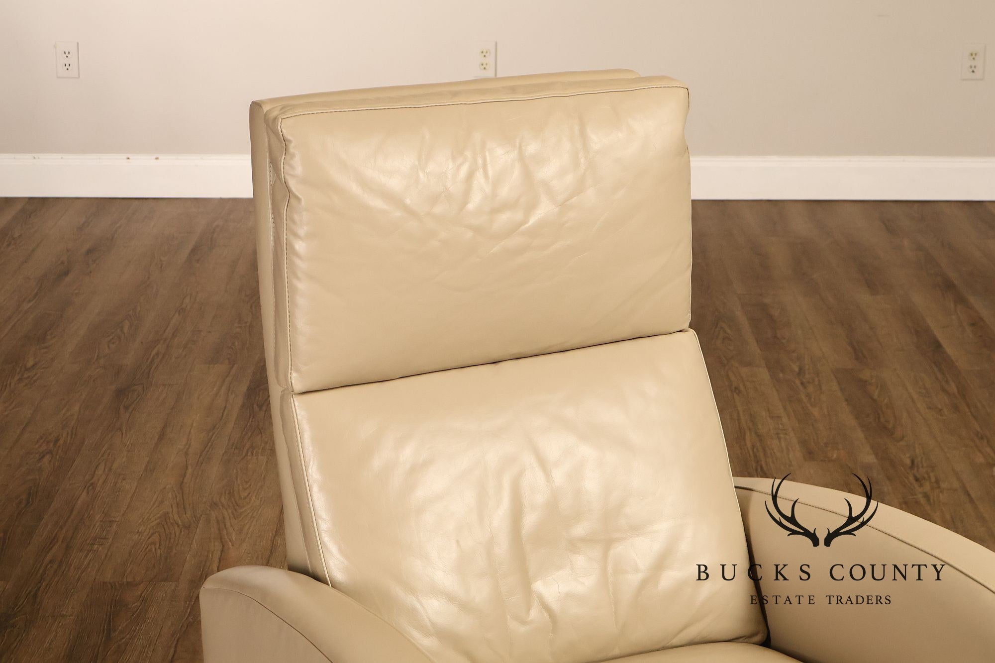 Hancock & Moore Pair of Leather Milo Power Recliners