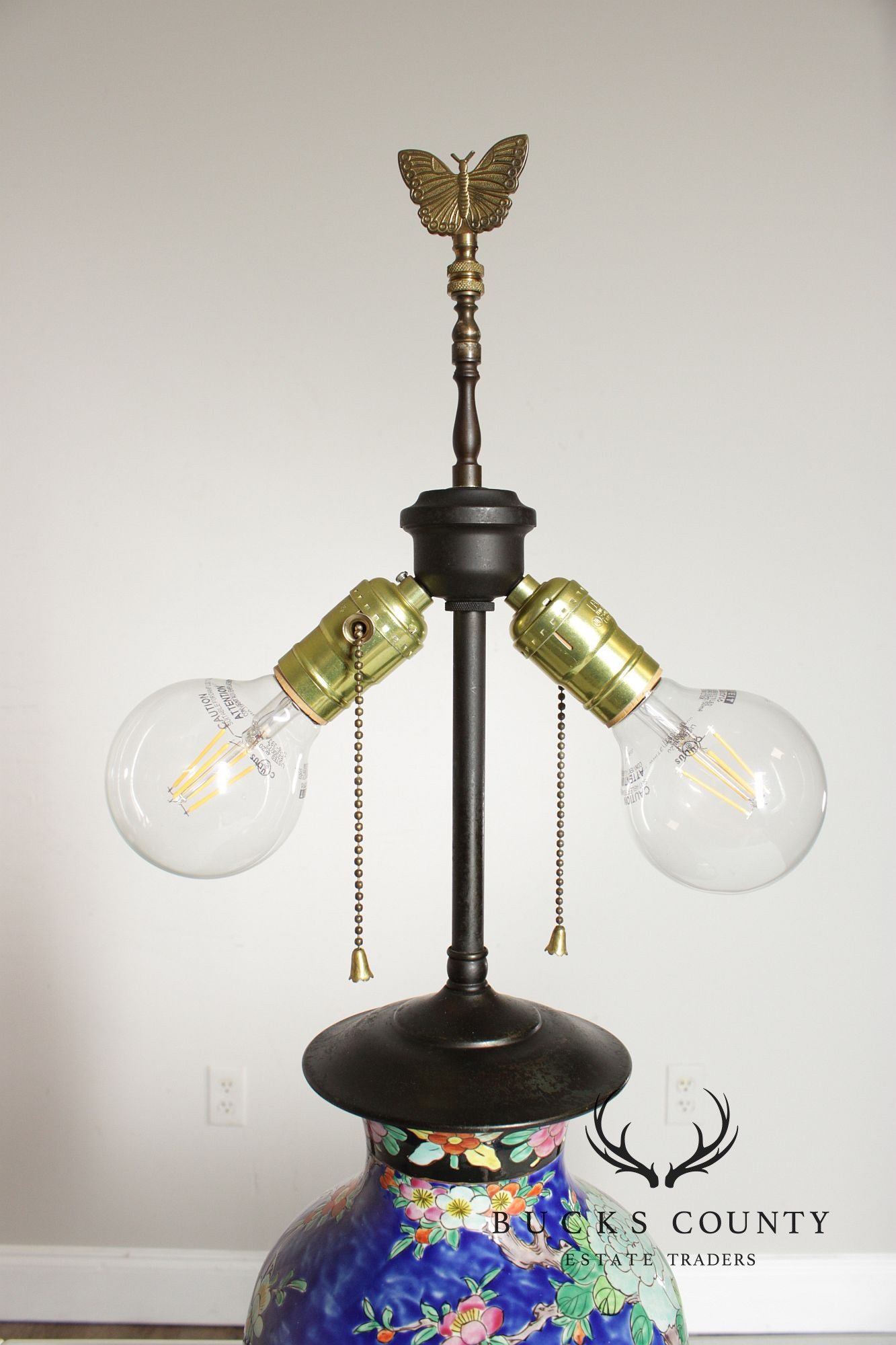 Asian Style Vintage Glazed Porcelain Table Lamp