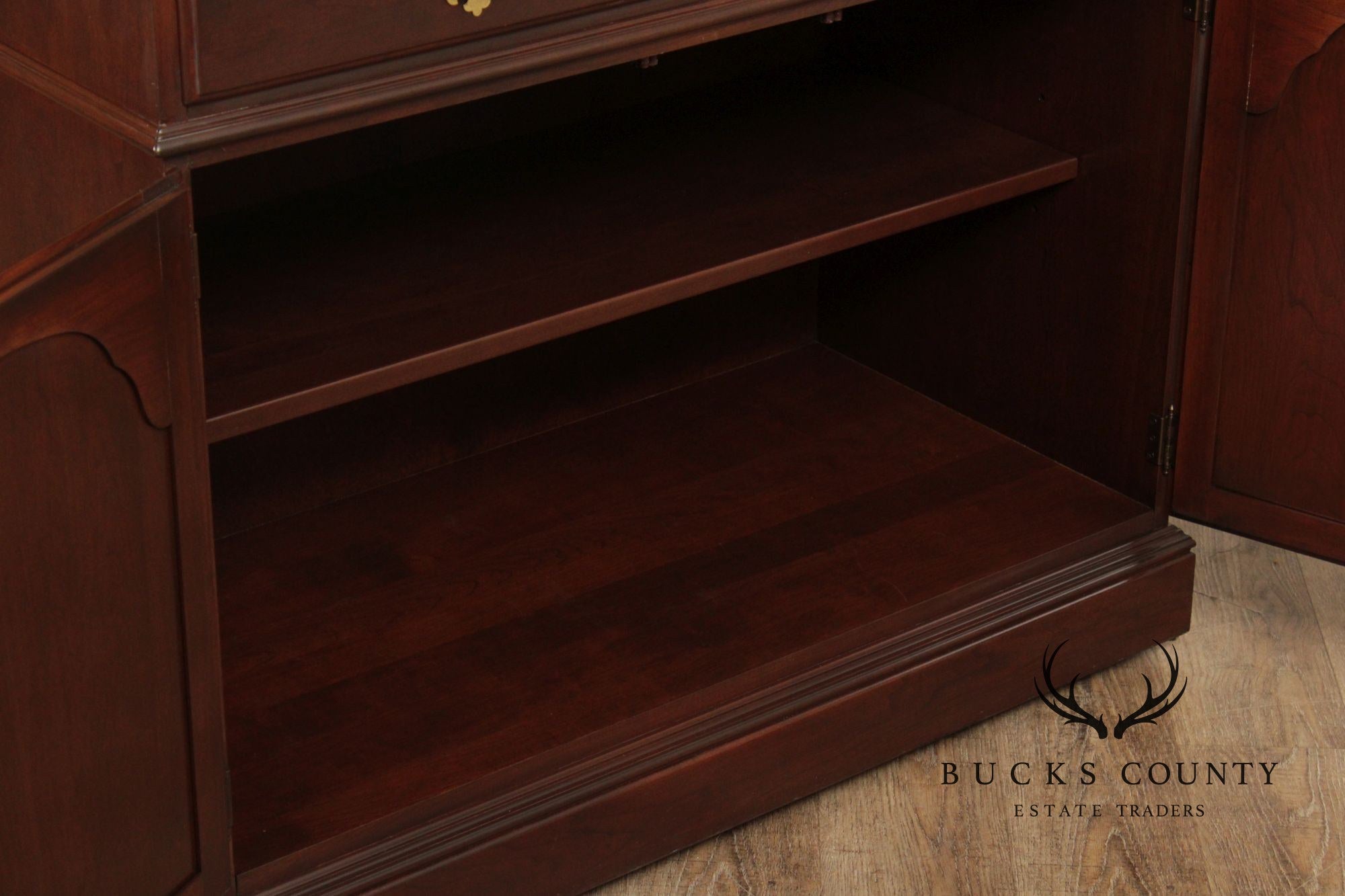 Ethan Allen Georgian Court Chippendale Style Cherry Flip Top Server