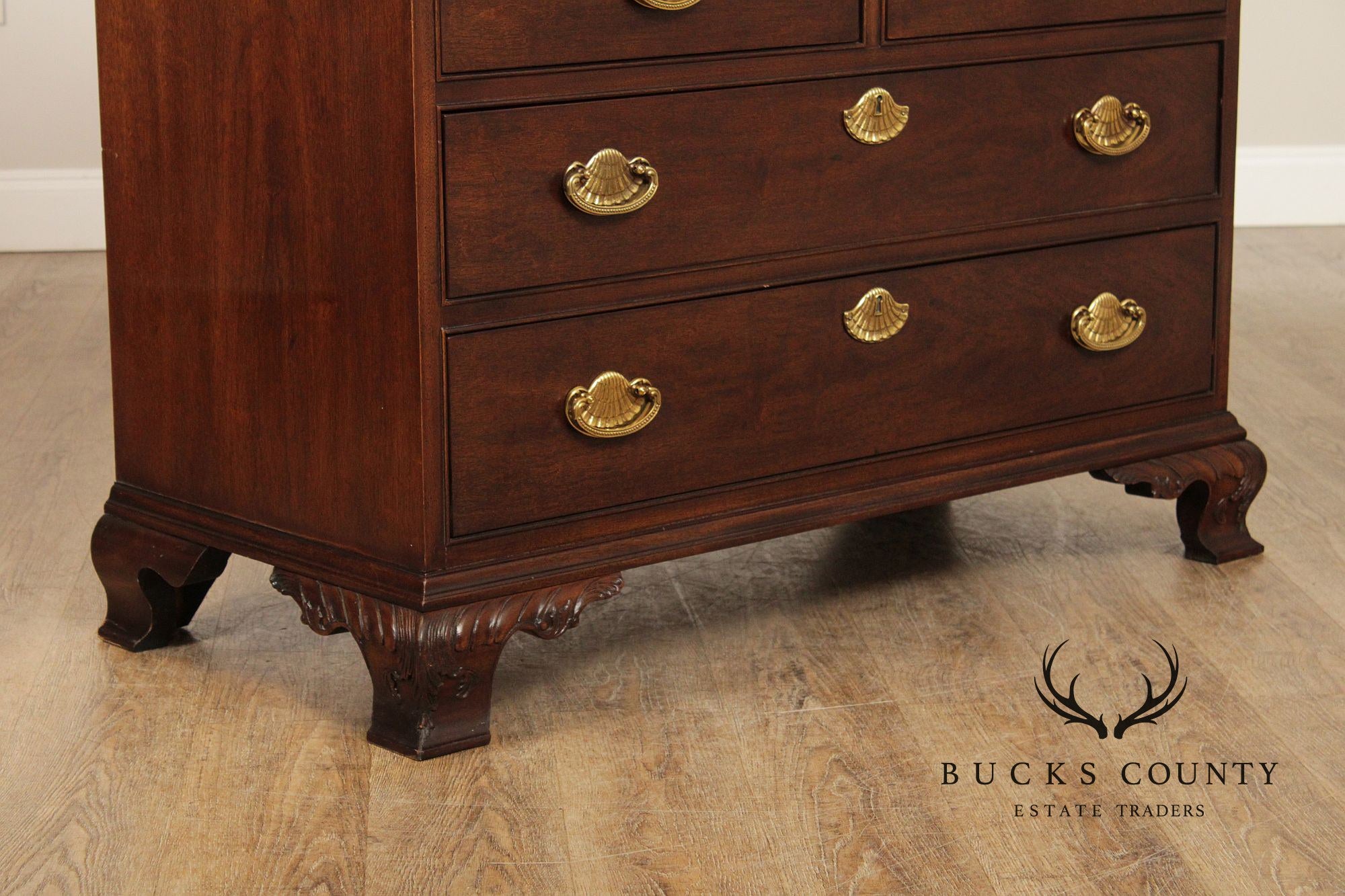 Henredon Georgian Style Mahogany Armoire