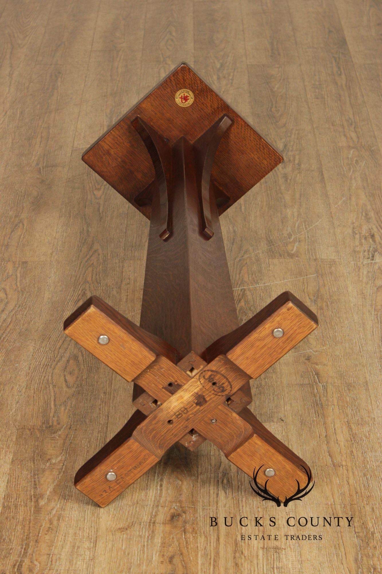 Stickley Mission Collection Oak Pedestal