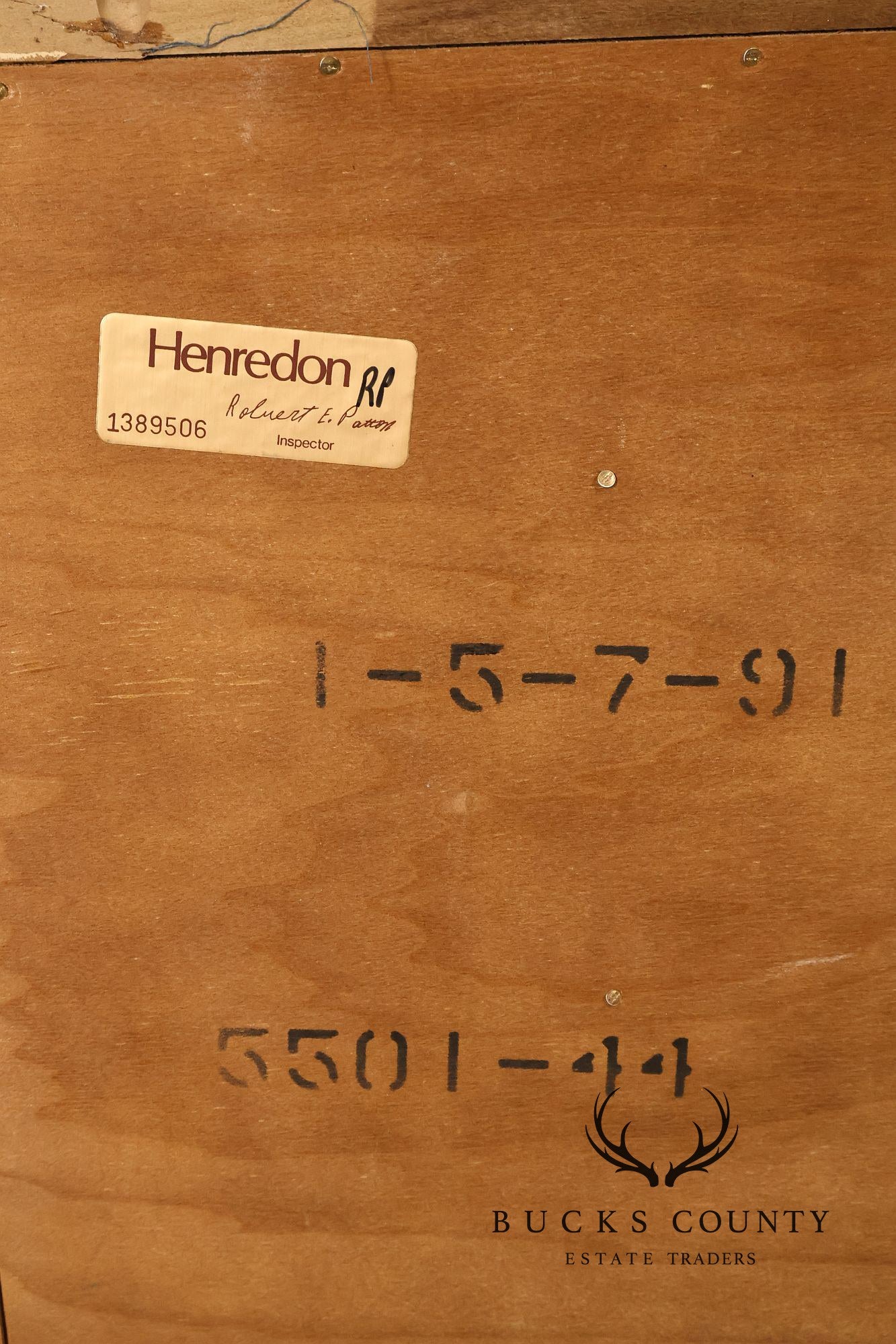 Henredon Chinese Chippendale Style Pair of Mahogany Bombe Chests