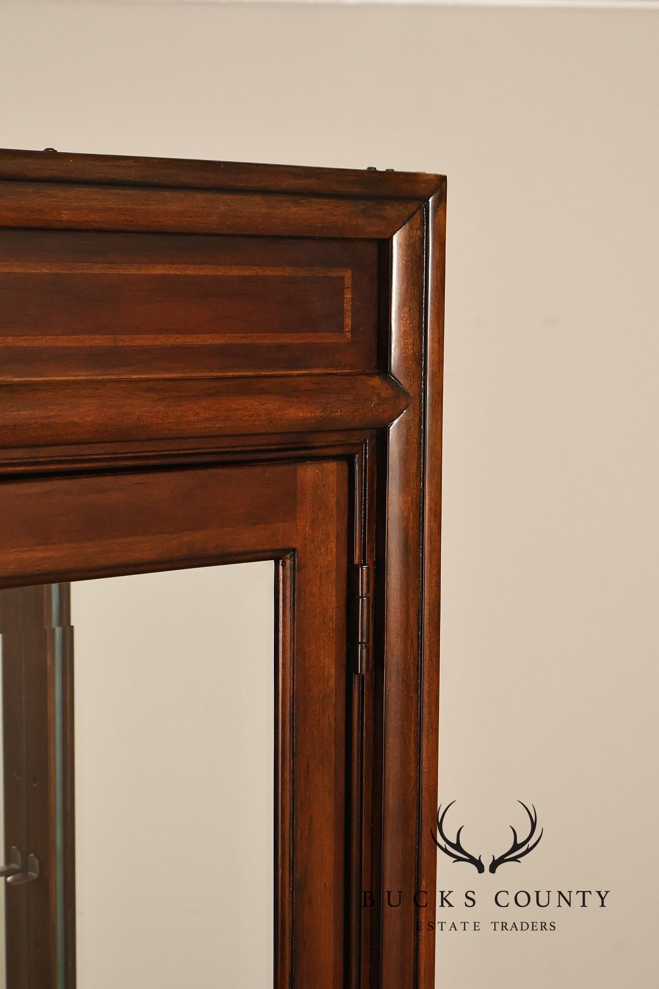 Thomasville Contemporary Display Cabinet