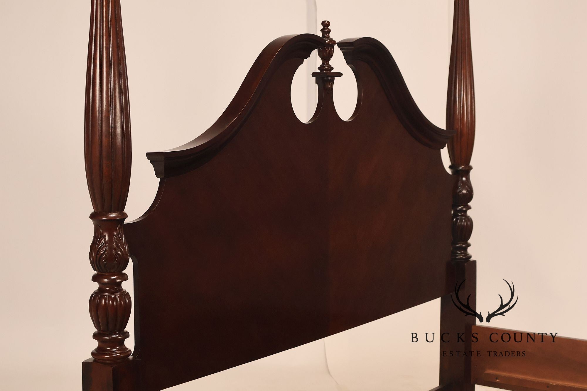 Thomasville Collectors Cherry Chippendale Style King Poster Bed