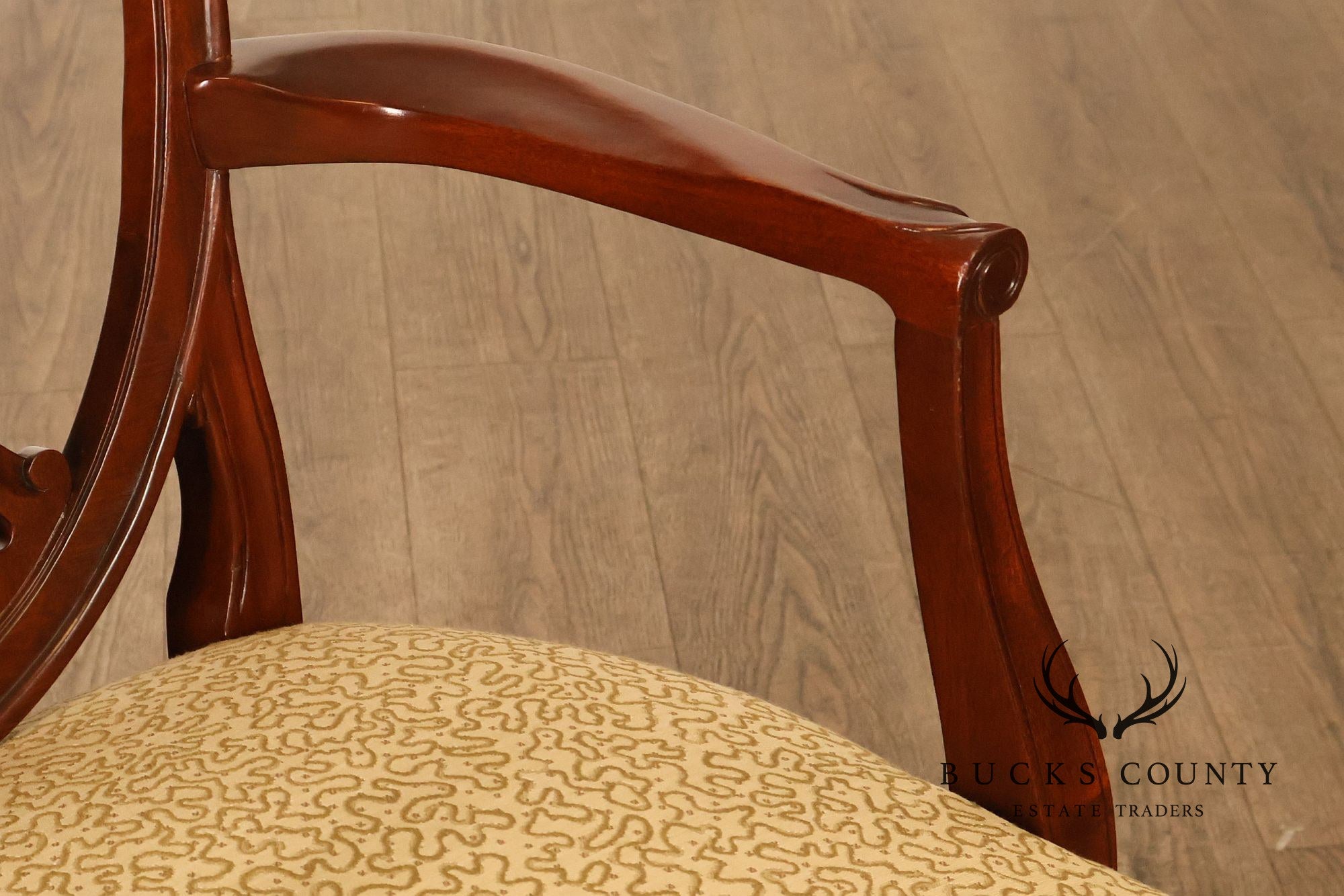 Stickley Hepplewhite Style Set of Eight Mahogany Shield Back Dining Chairs