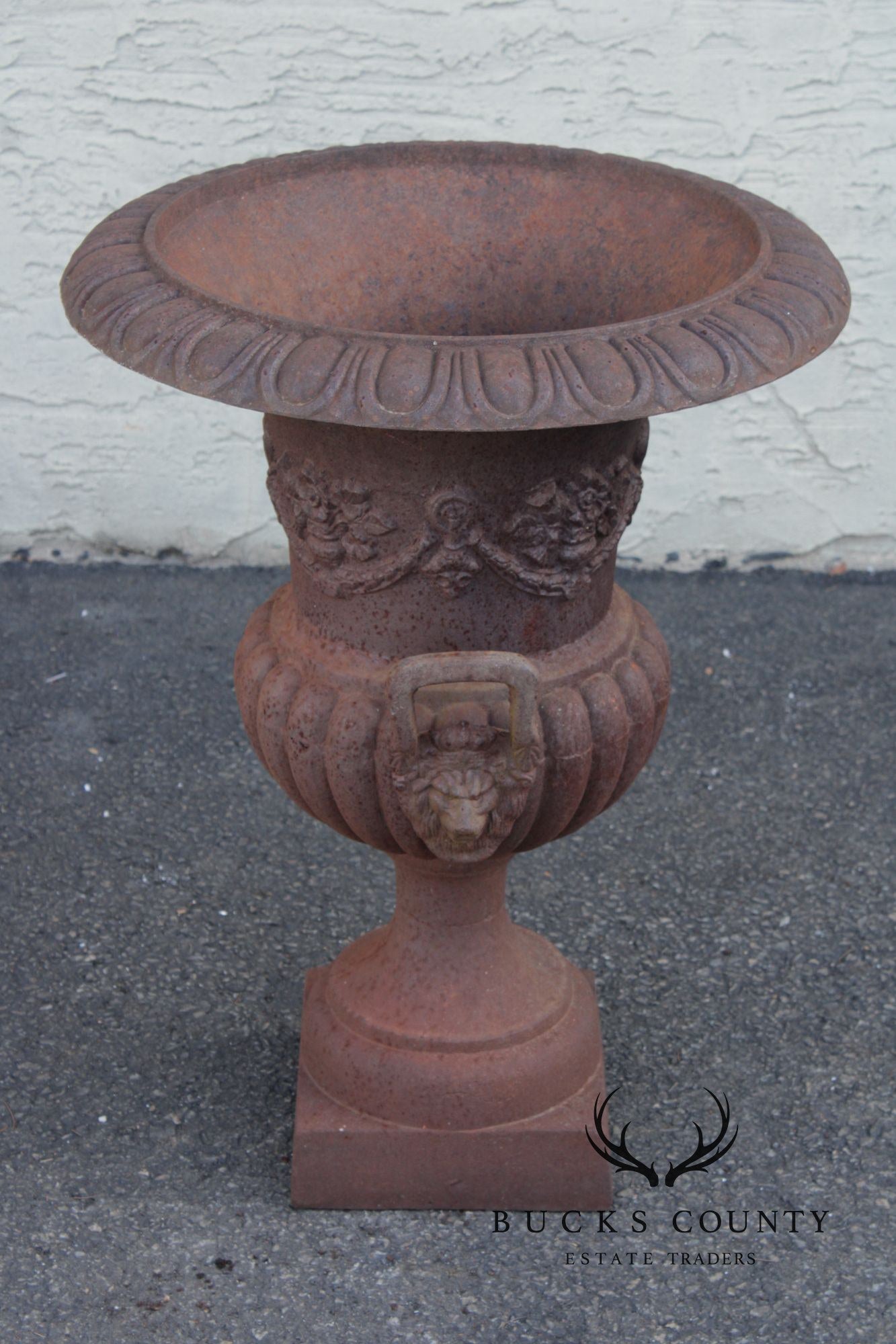 VINTAGE PAIR OF CAST IRON GARDEN URNS