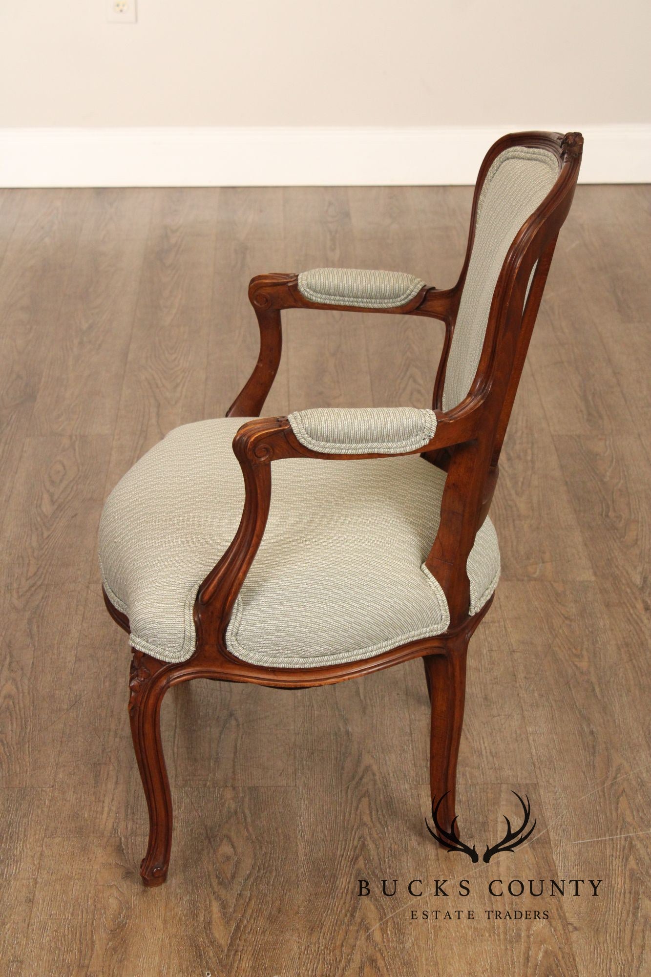 Antique French Louis XV Style Pair of Carved Fauteuil Armchairs