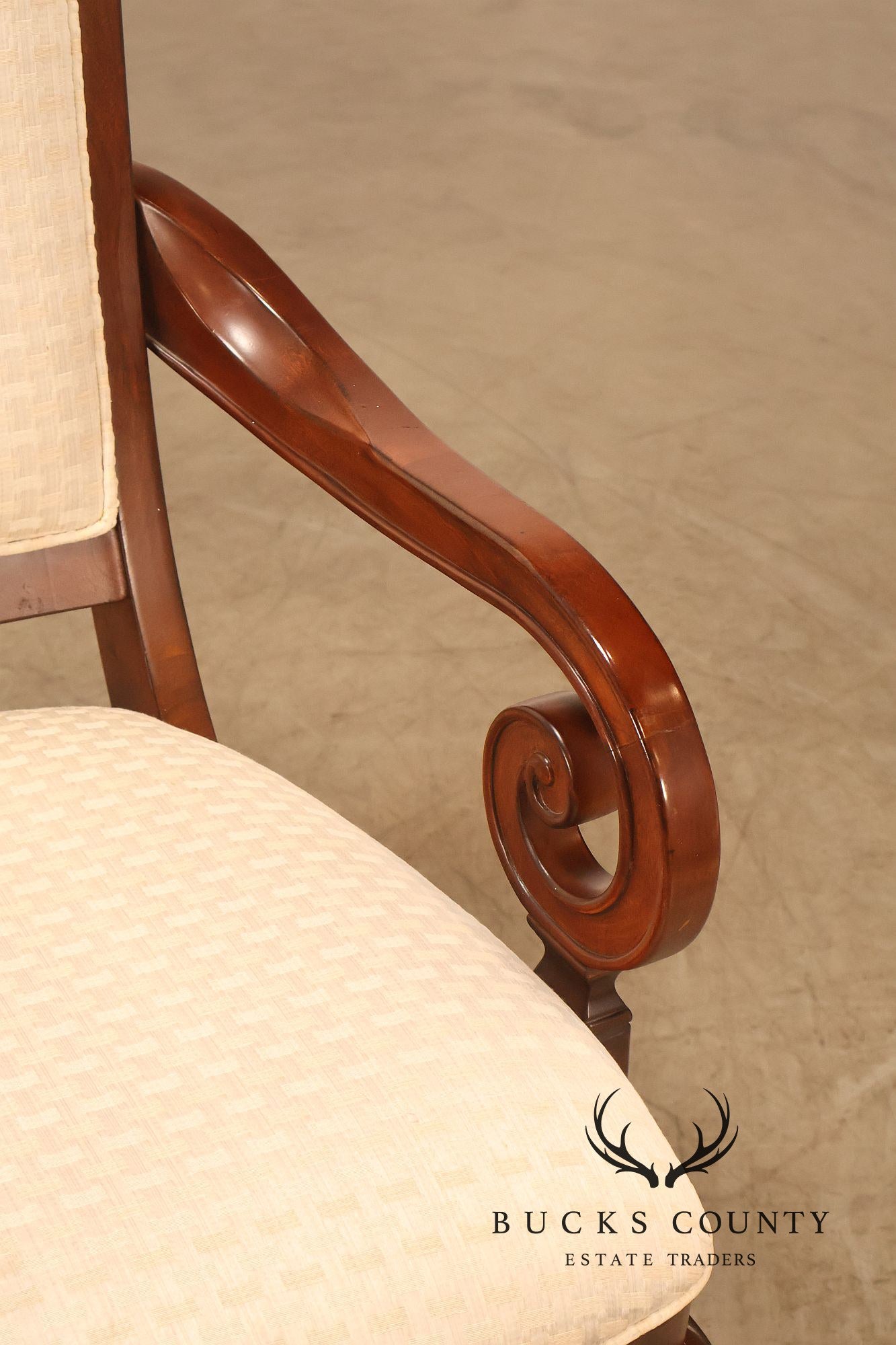 Pennsylvania House Set Of Eight French Style Dining Chairs