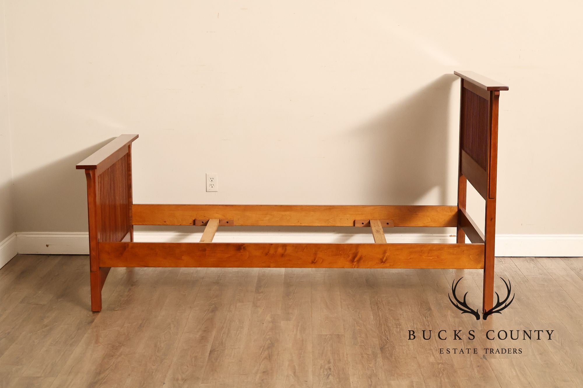 Stickley Mission Collection Cherry Spindle Twin Size Bed