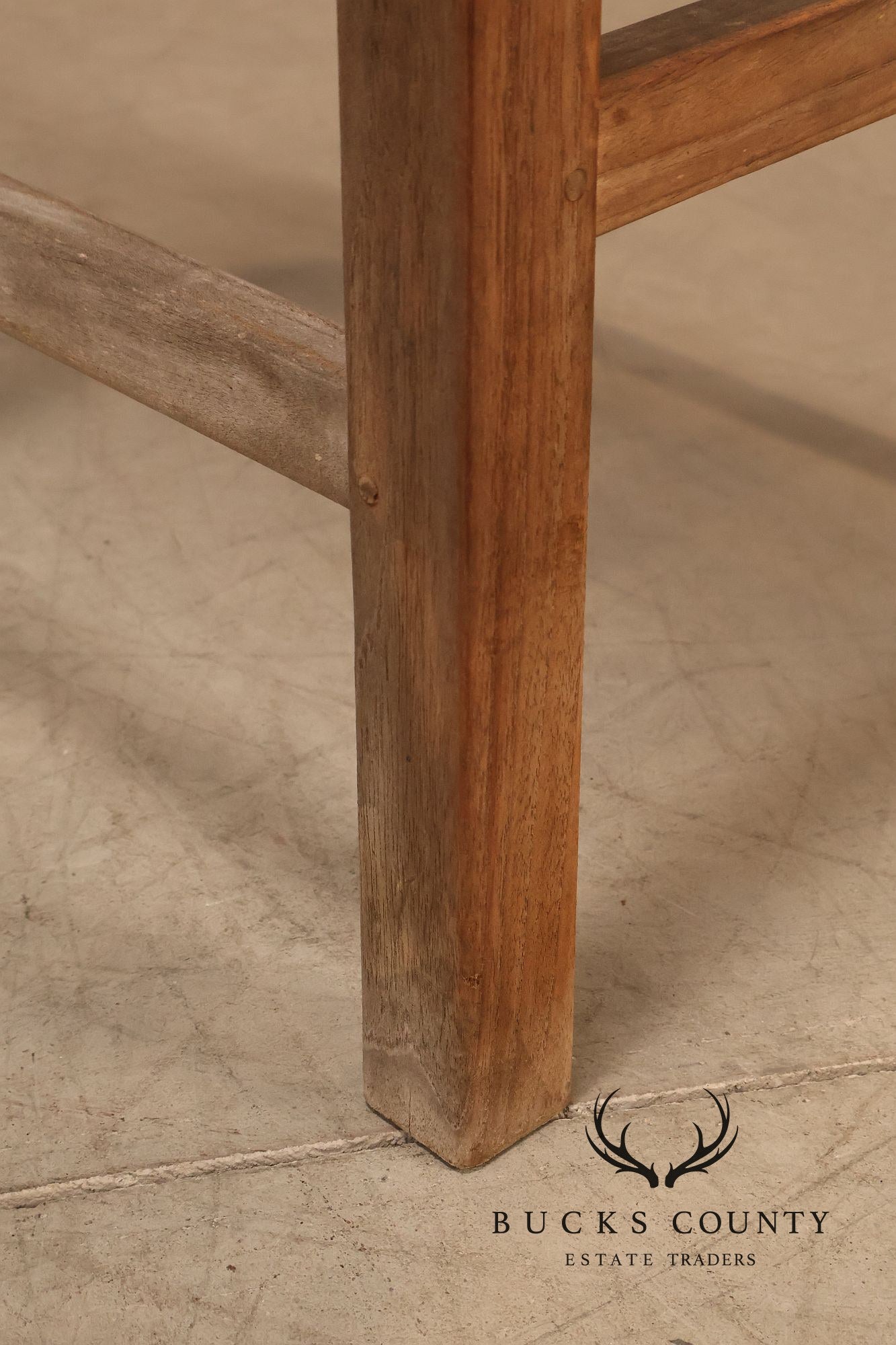 BenchSmith Set of Four 'Buckingham' Teak Outdoor Bar Stools