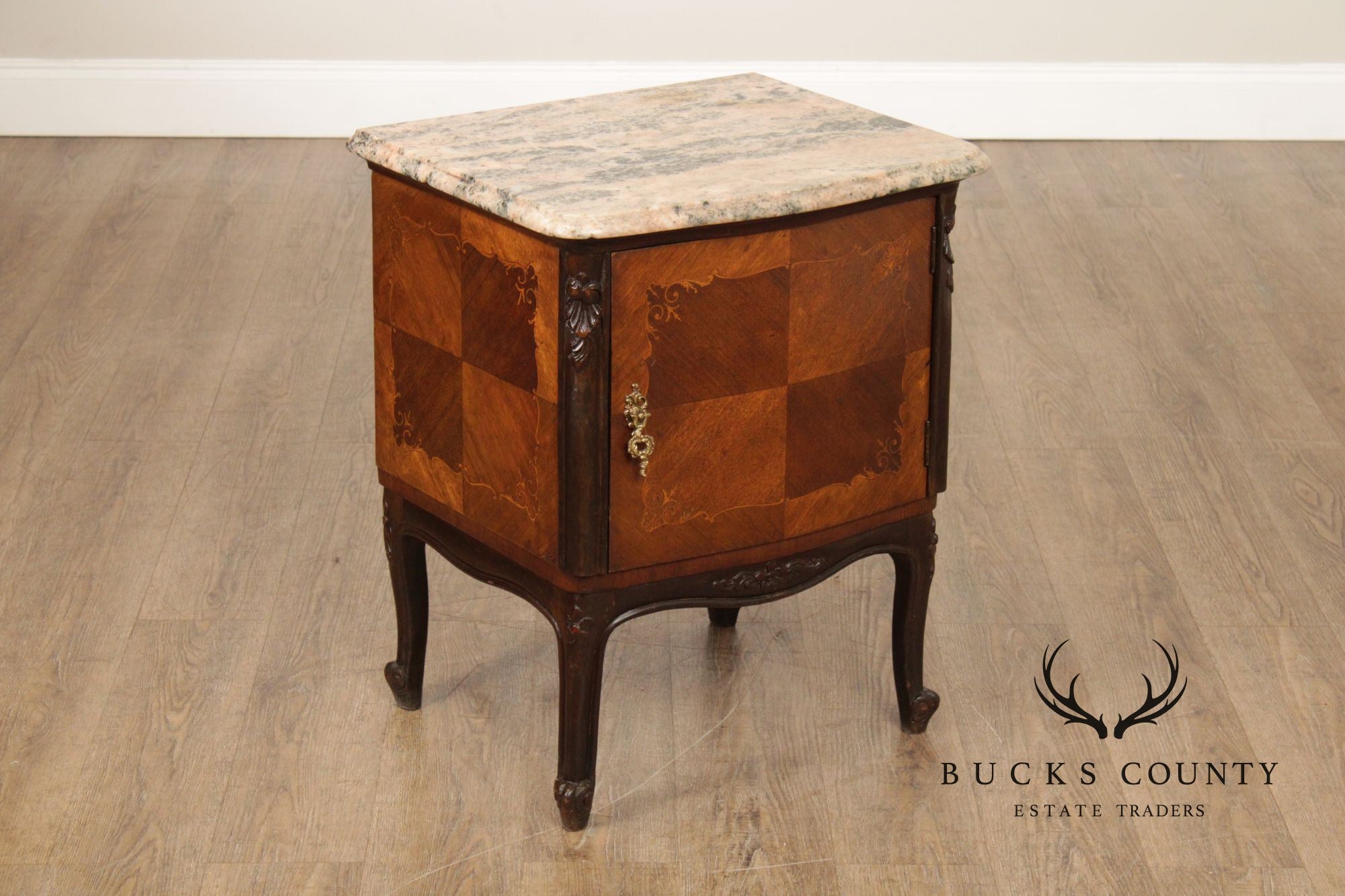 Italian Rococo Style Pair of Marble Top Nightstands