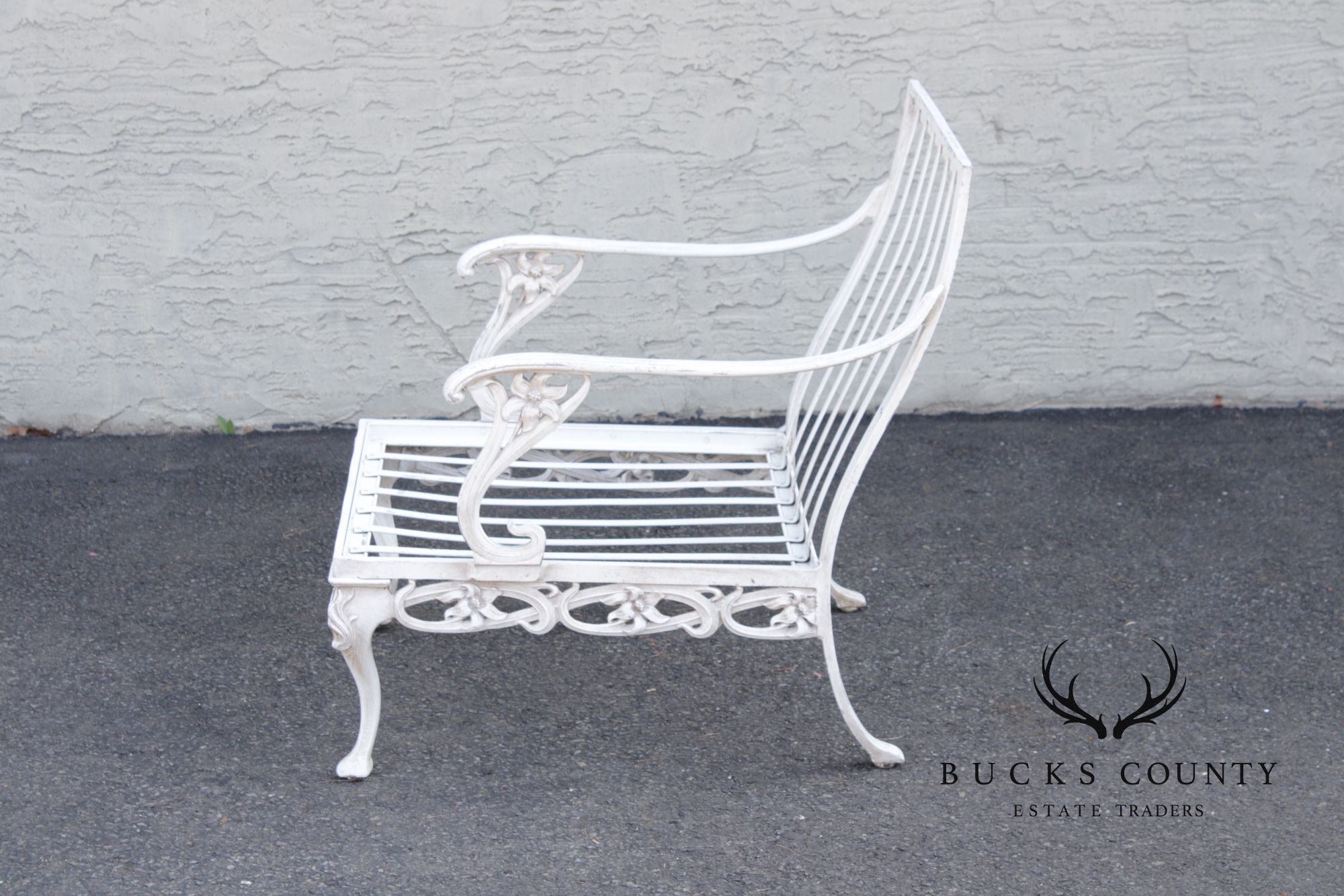 BROWN JORDAN CAST ALUMINUM 'DAY LILY' OUTDOOR PATIO LOUNGE CHAIR WITH OTTOMAN