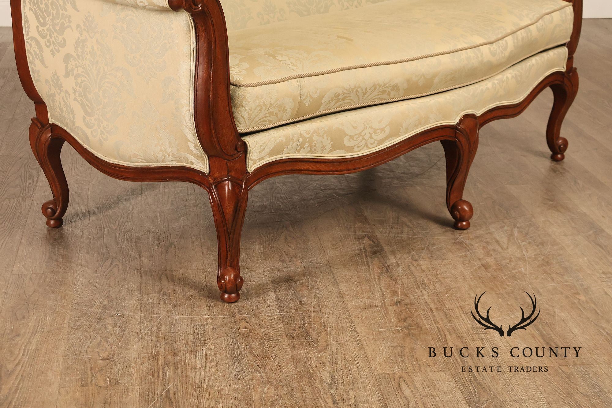 Ethan Allen French Louis XV Style Camelback Sofa