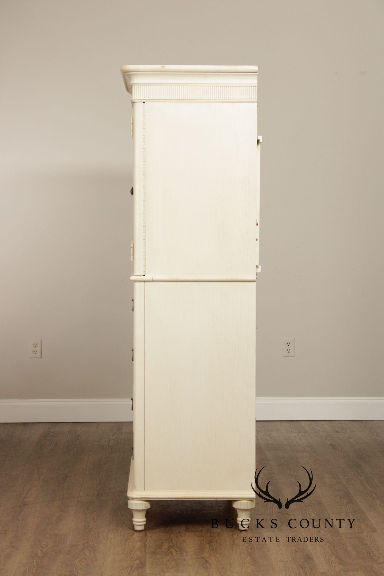 Drexel Heritage 'Chelsea Cottage' Armoire