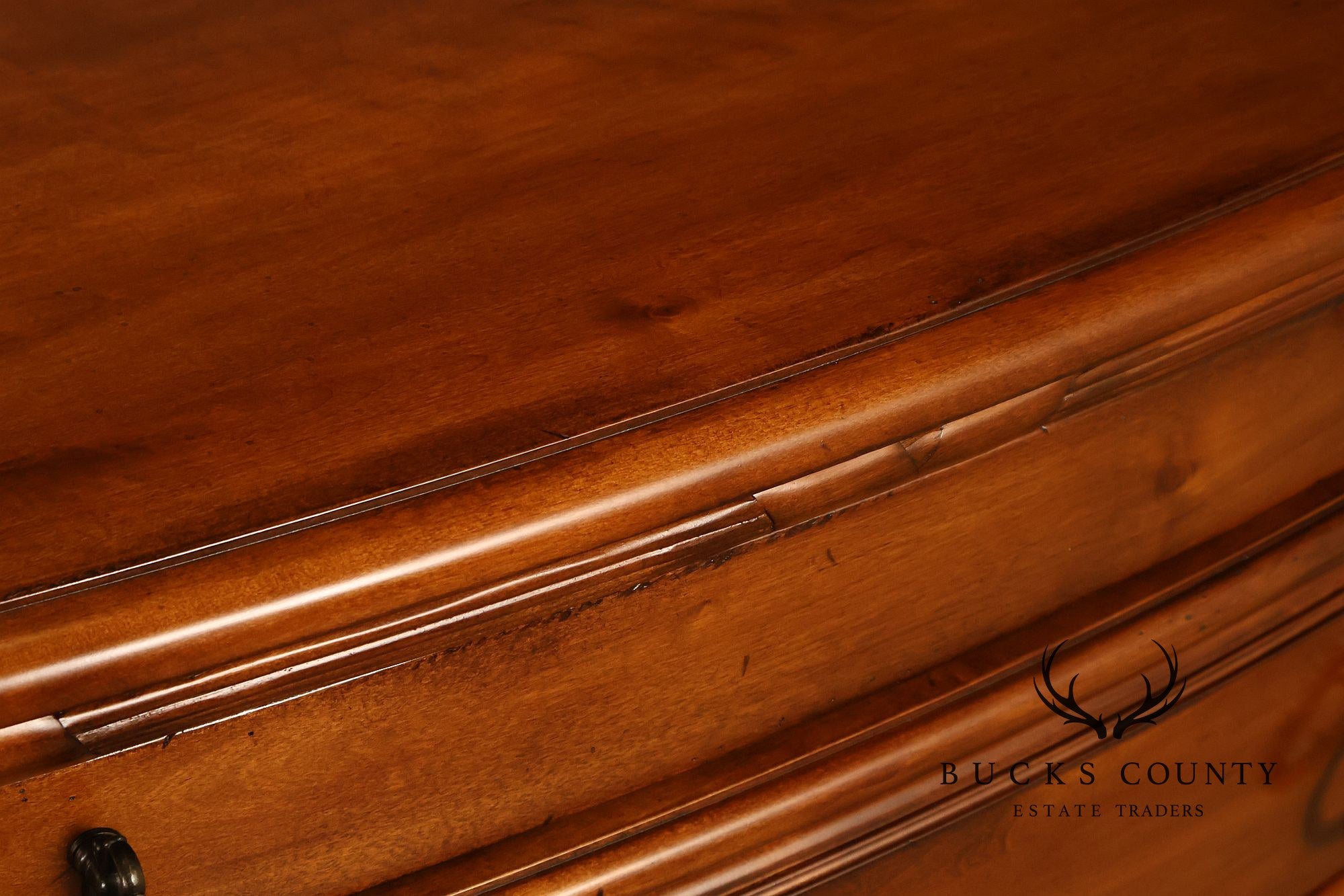 Laura Ashley Home Traditional Sideboard Buffet Cabinet