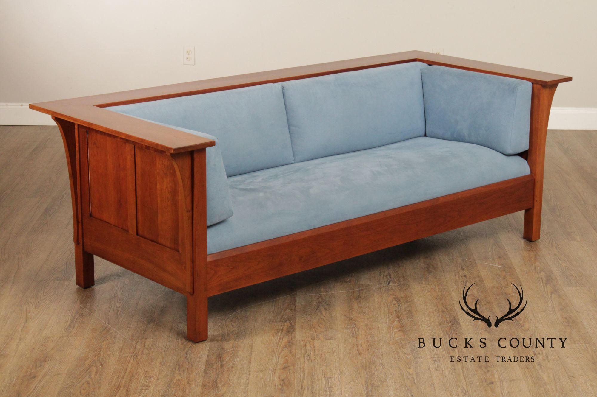 Stickley Mission Collection Cherry Prairie Settle