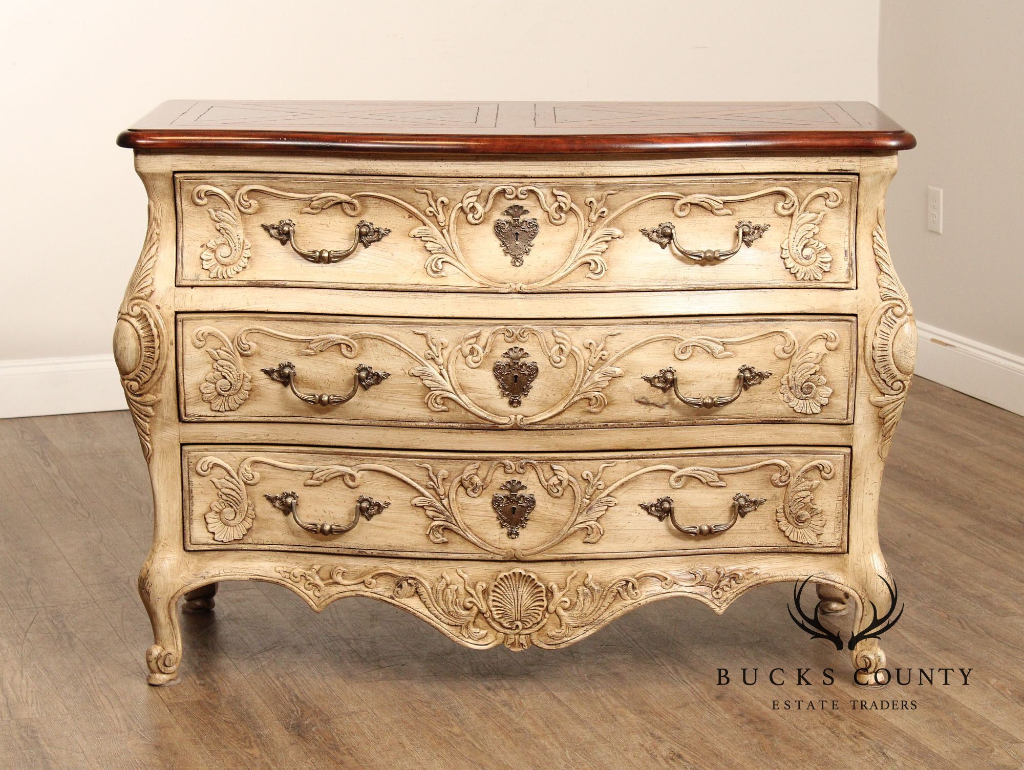 Henredon Italian Provincial Style Cream Painted Chest of Drawers