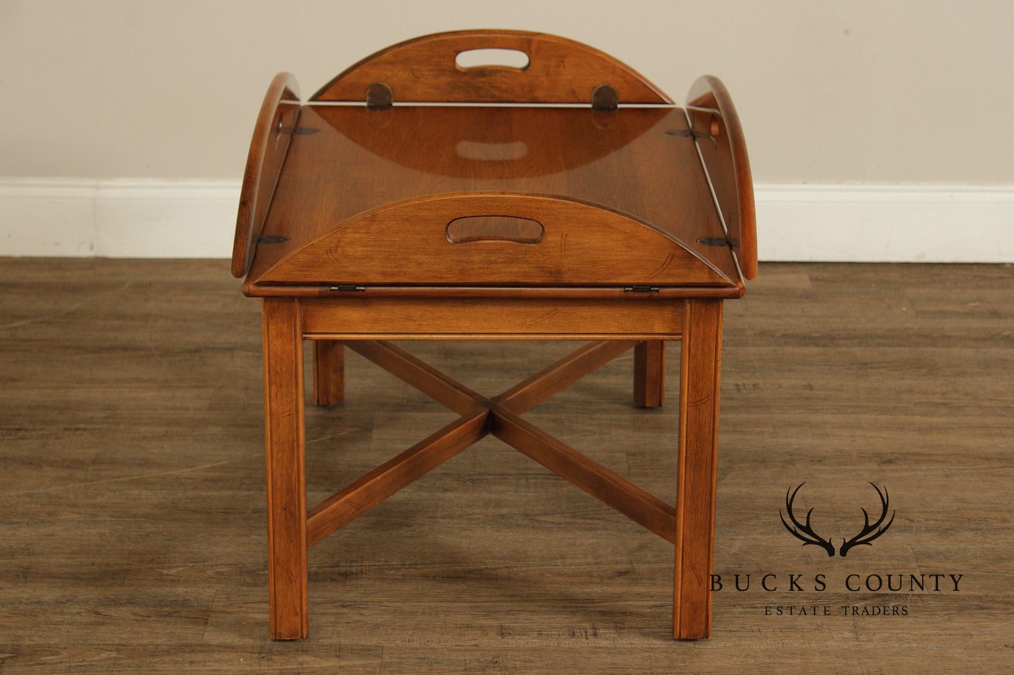 Ethan Allen 1776 Collection Chippendale Style Maple Butler’s Tray Coffee Table