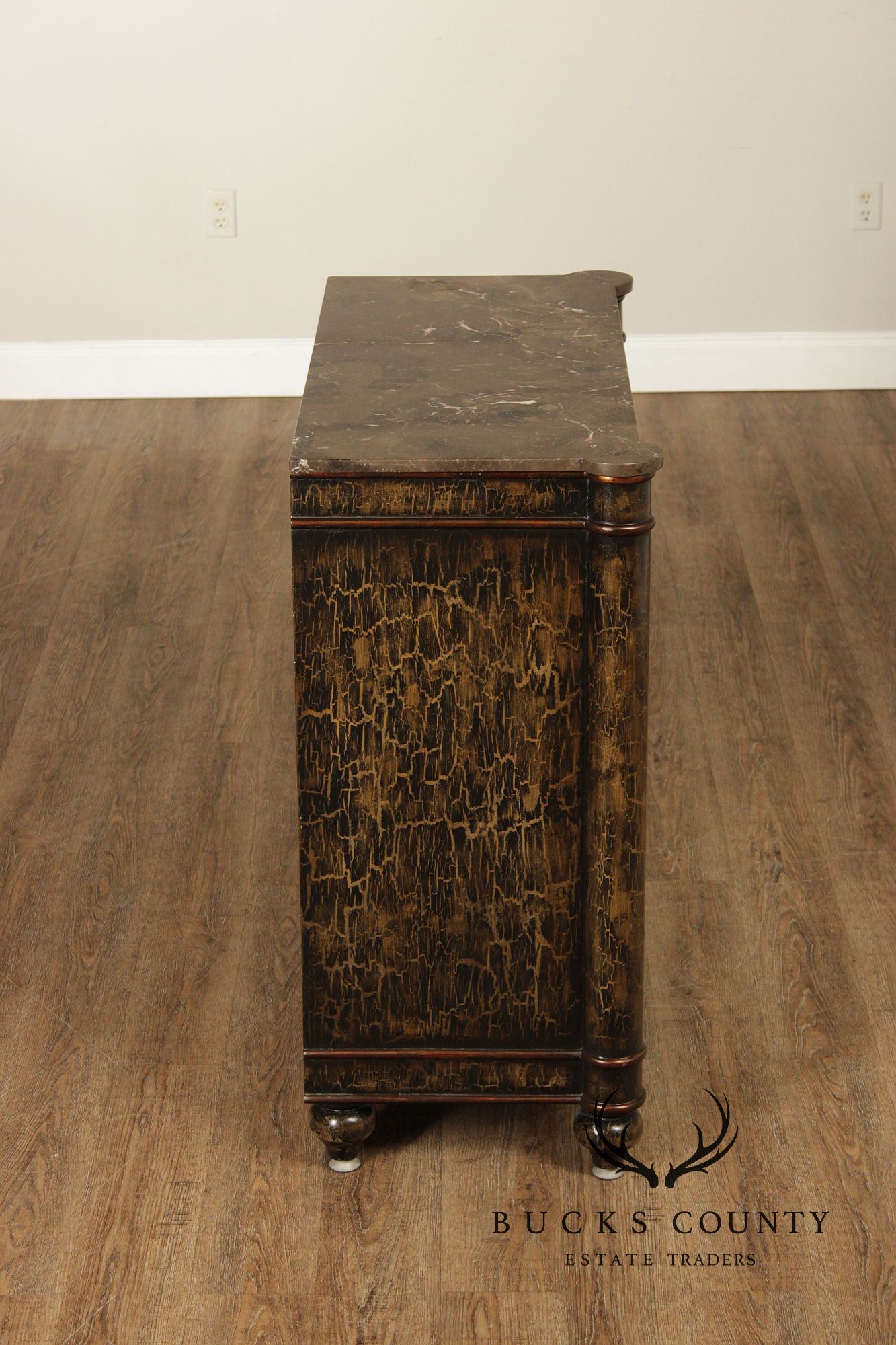 Hollywood Regency Style Pair Of Mirrored Cabinets With Marble Tops