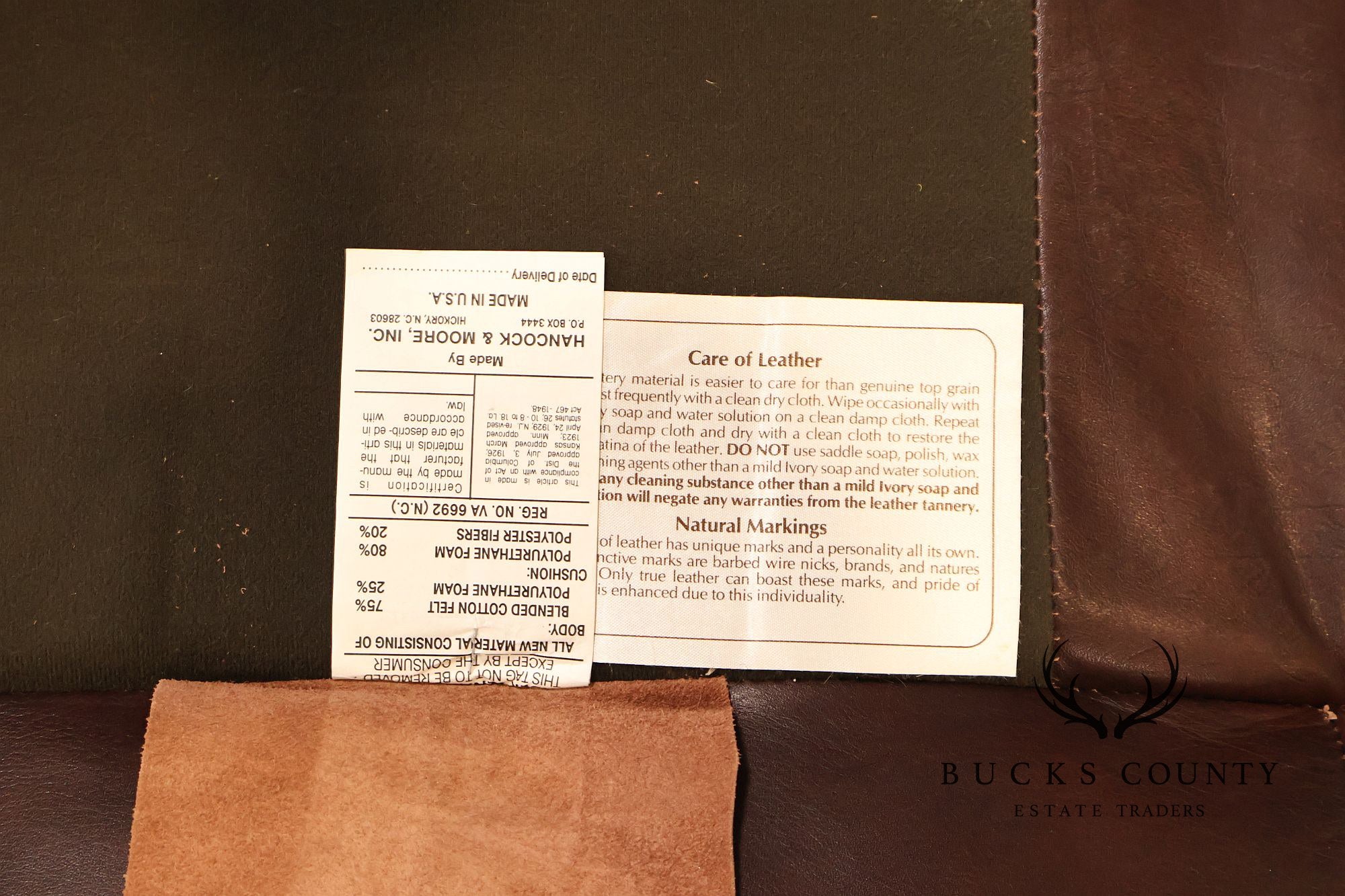 Hancock & Moore Traditional Leather Loveseat