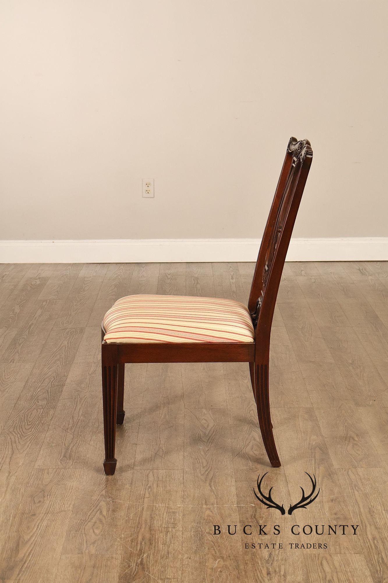 Henkel Harris Mahogany Set Of Eight Lyre Back Dining Chairs