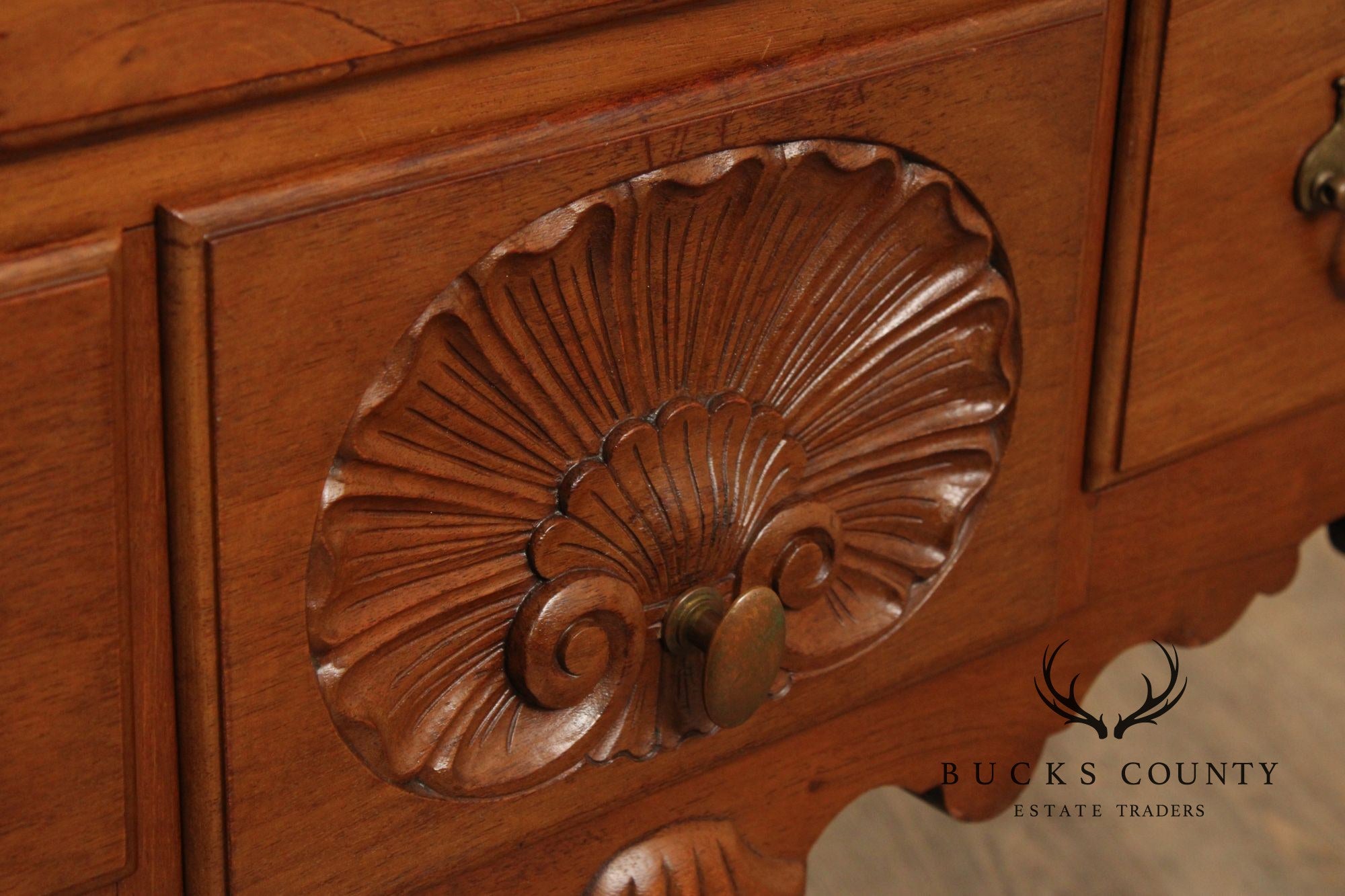 Antique Philadelphia Chippendale Style Mahogany Lowboy