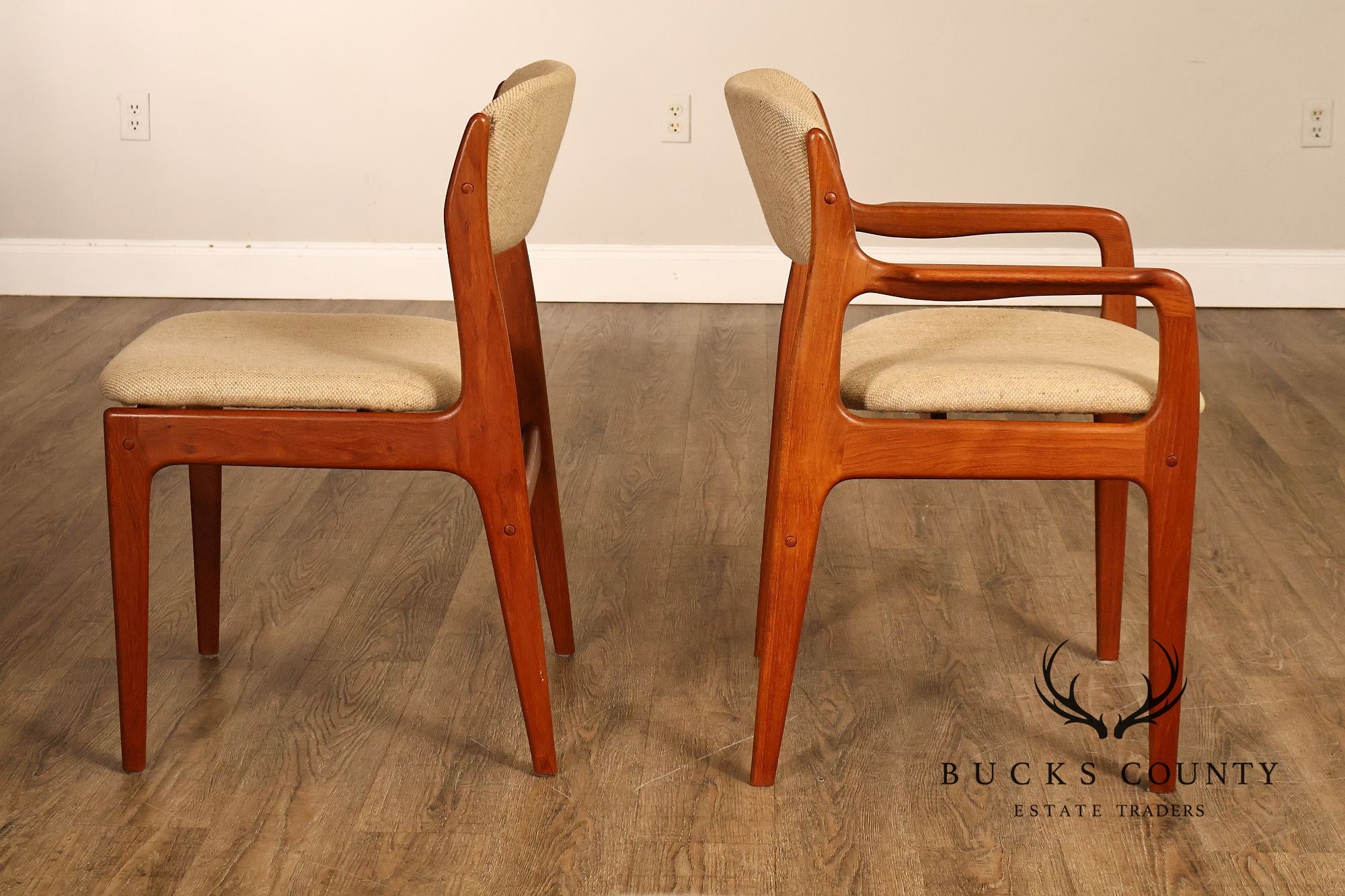 Benny Lindén Design Set Of 8 Teak Dining Chairs