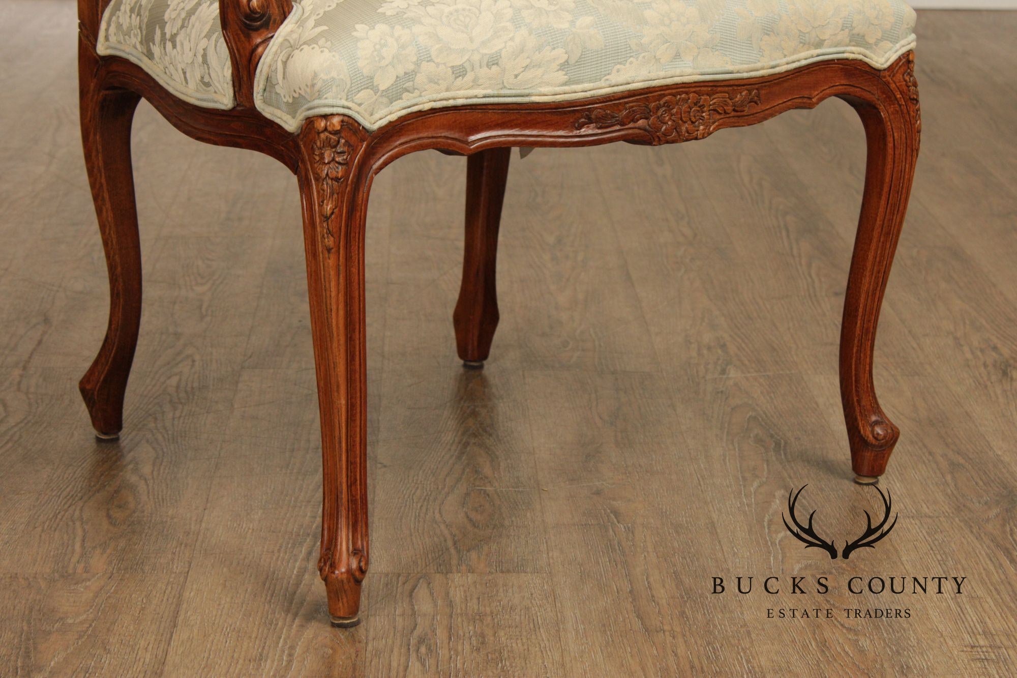 Ethan Allen French Louis XV Style Pair Fauteuil Armchairs