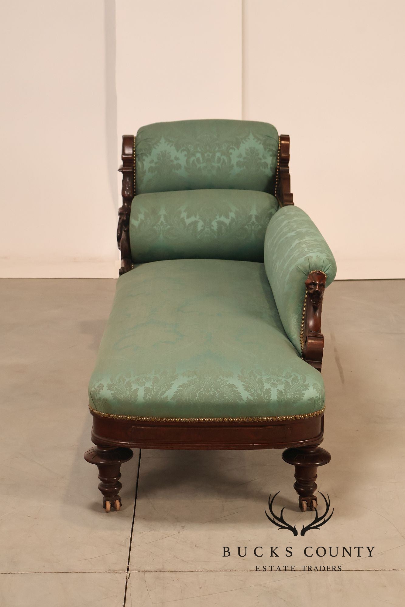 Antique American Renaissance Revival Style Carved Walnut Recamier Chaise Lounge