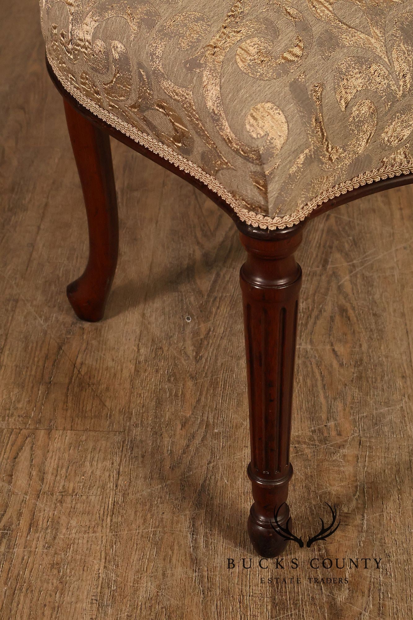 Hepplewhite Inspired Set Of Eight Mahogany Carved Oval Back Dining Chairs