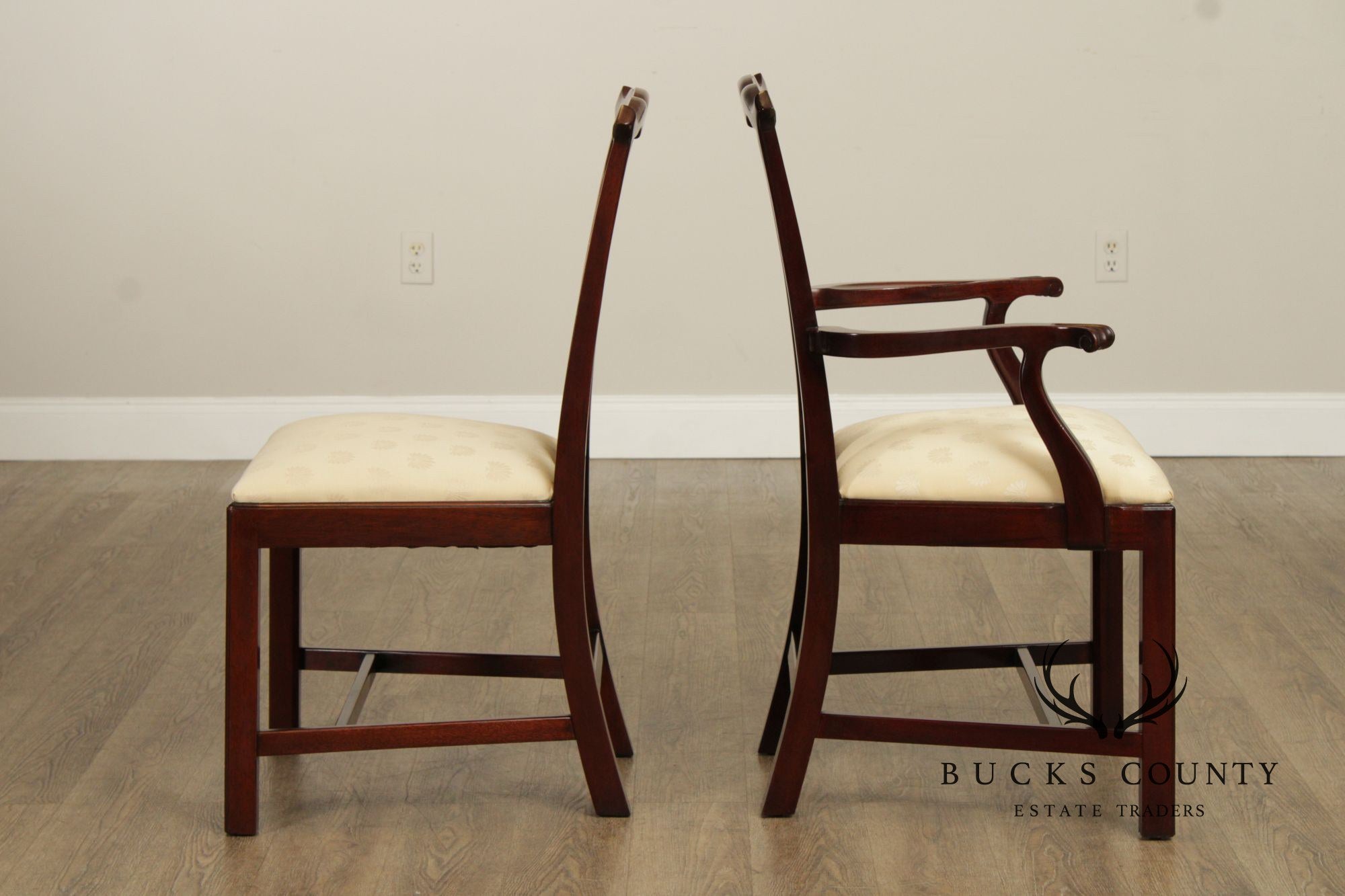 Kindel Chippendale Style Set of Eight Mahogany Dining Chairs