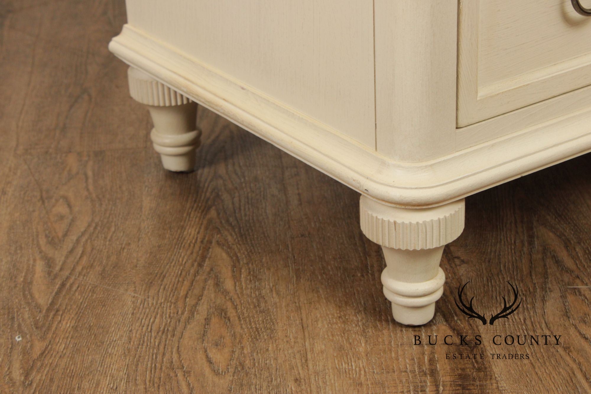 Drexel Heritage 'Chelsea Cottage' Armoire