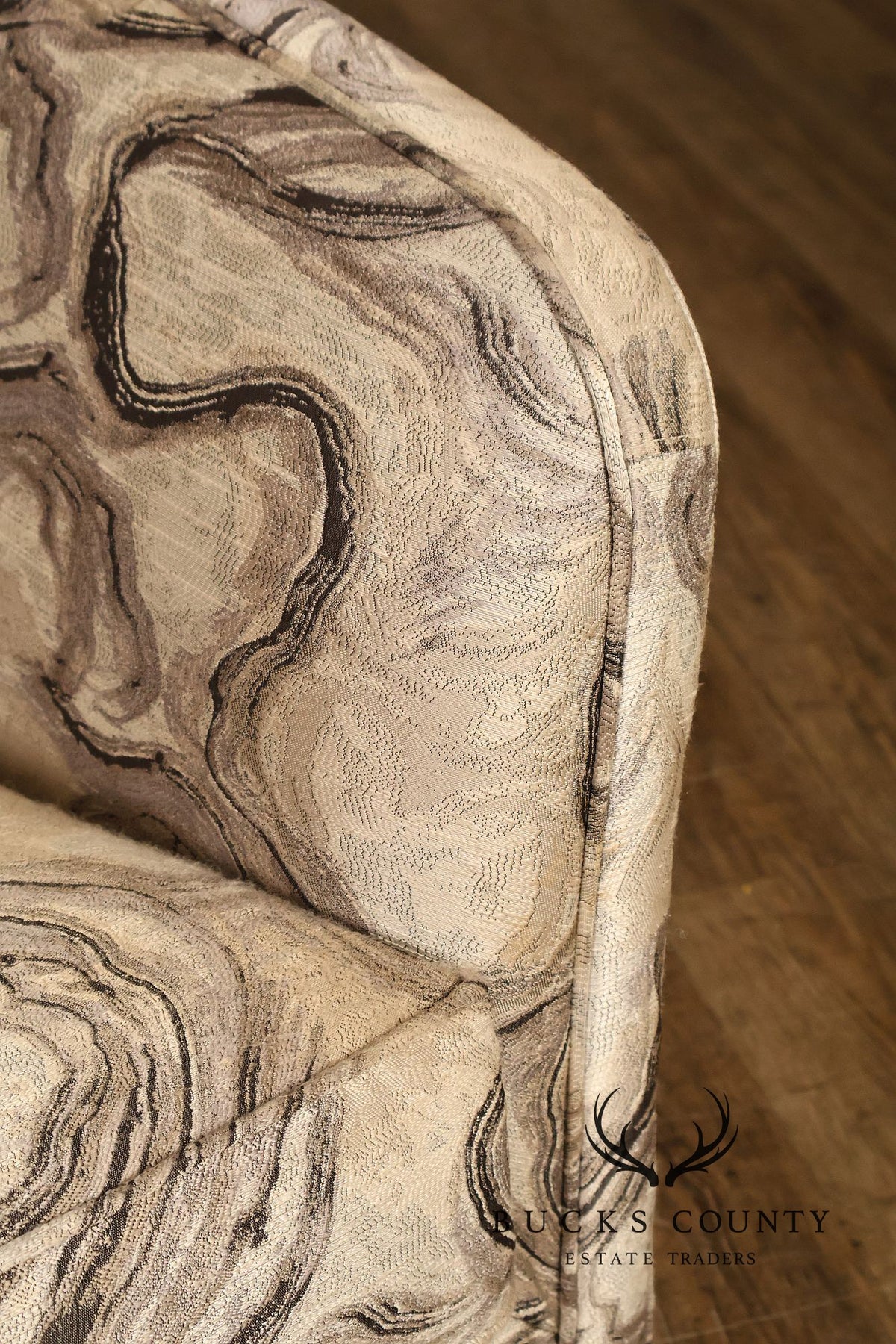 Thomasville Pair of Swivel Club Chairs