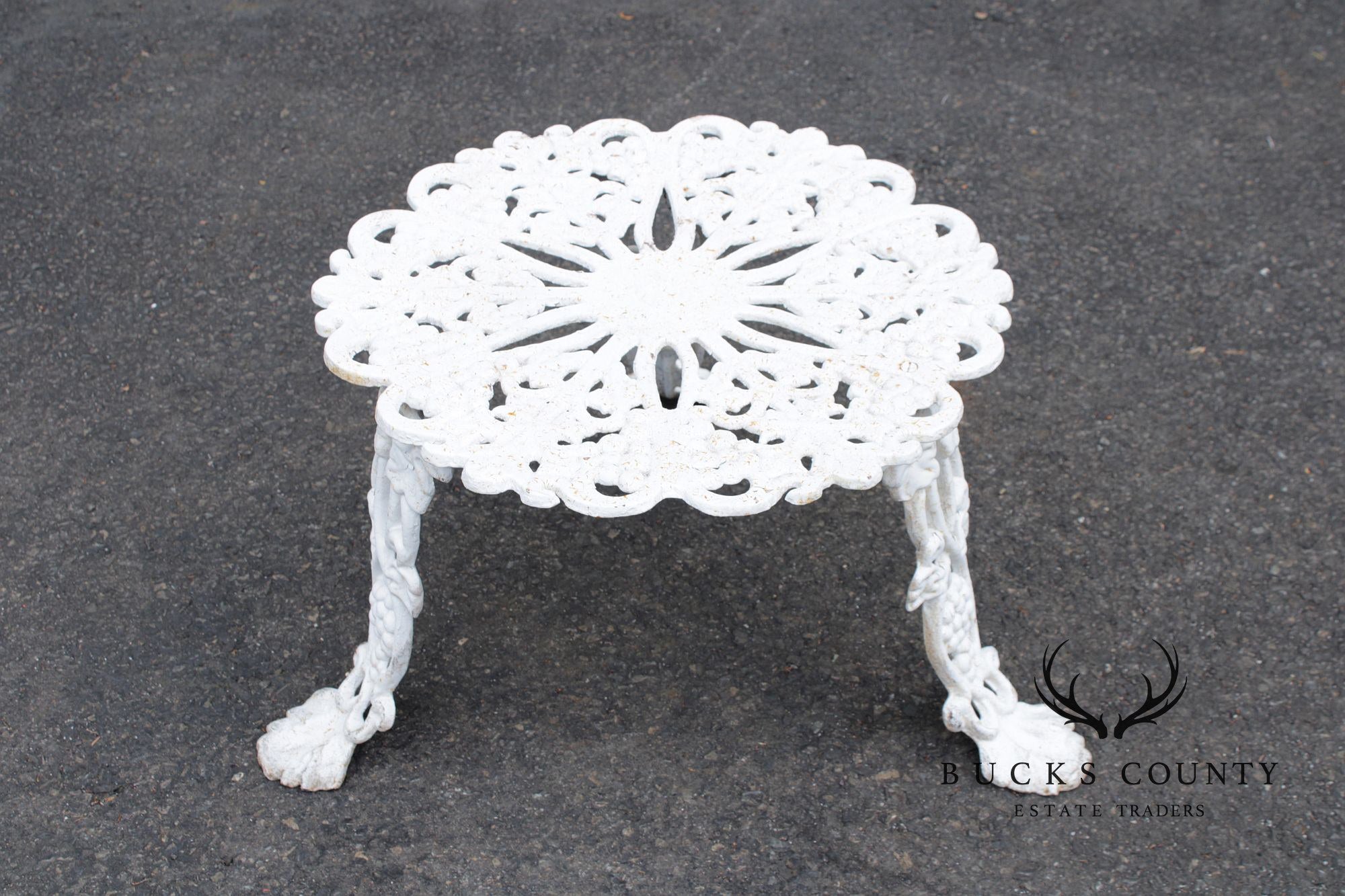 Victorian Style Three-Piece Cast Iron Garden Lounge Set