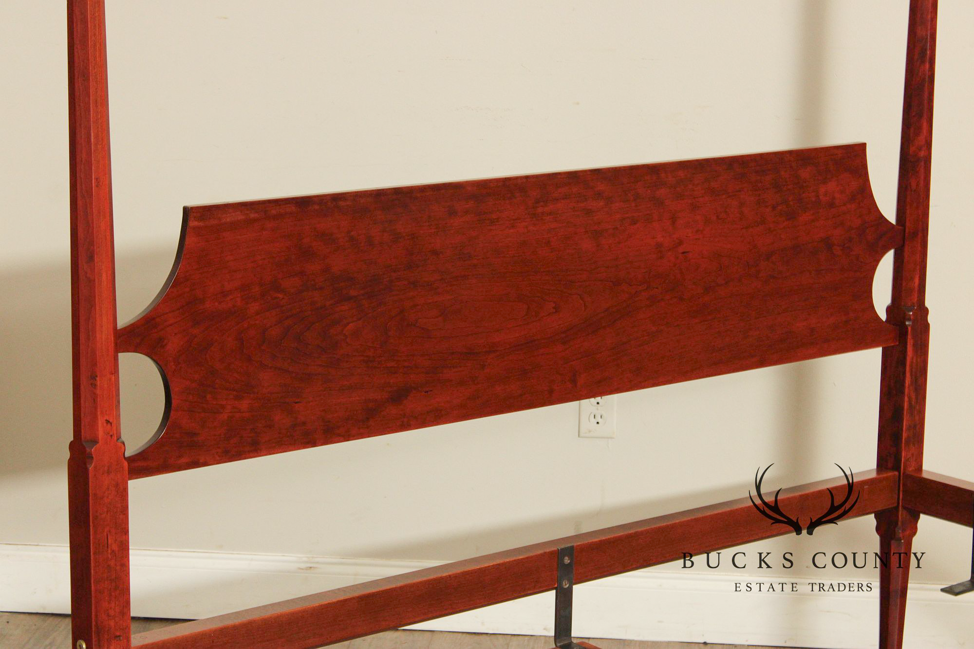 D.R. Dimes Benchmark Collection Cherry Queen Poster Bed