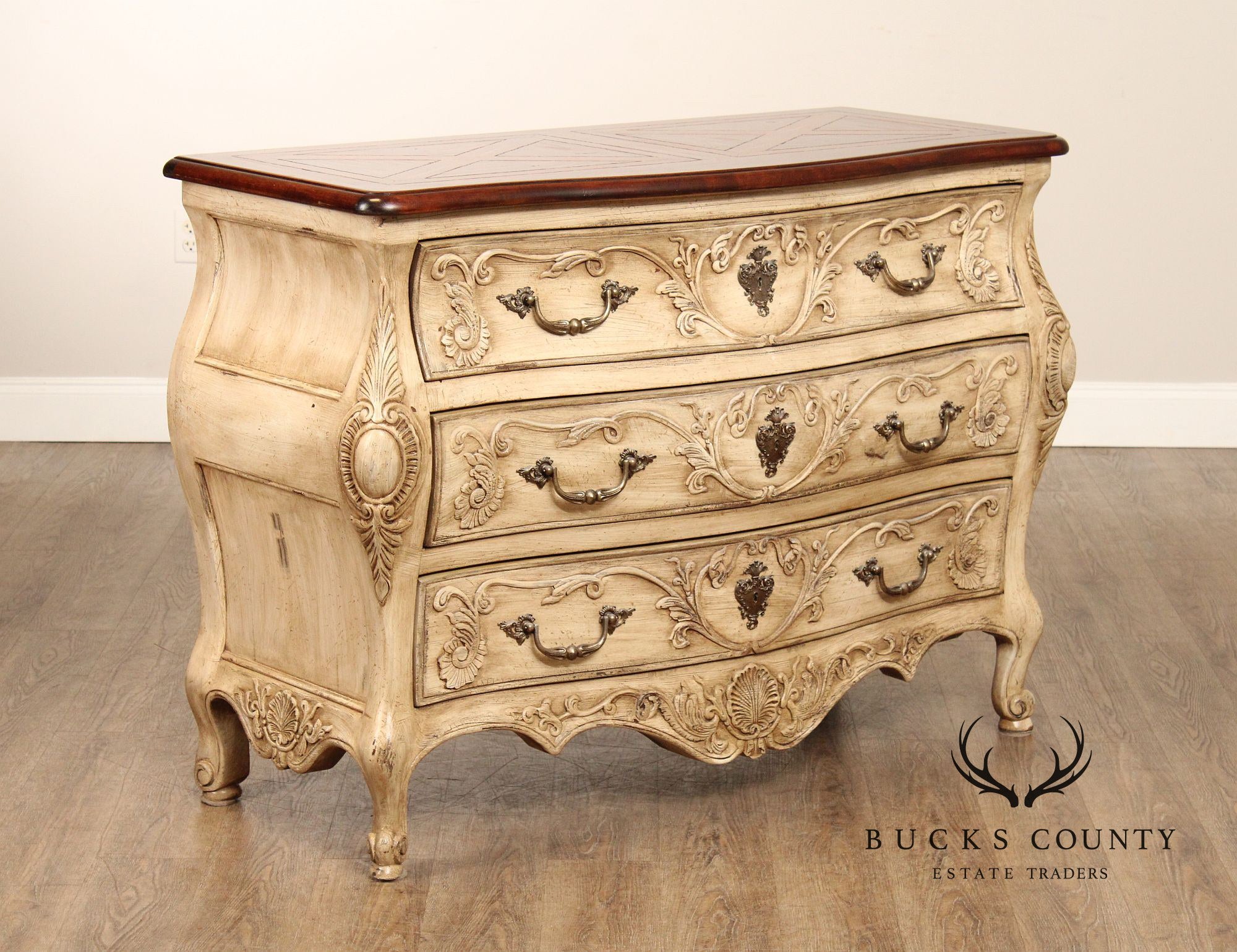 Henredon Italian Provincial Style Cream Painted Chest of Drawers