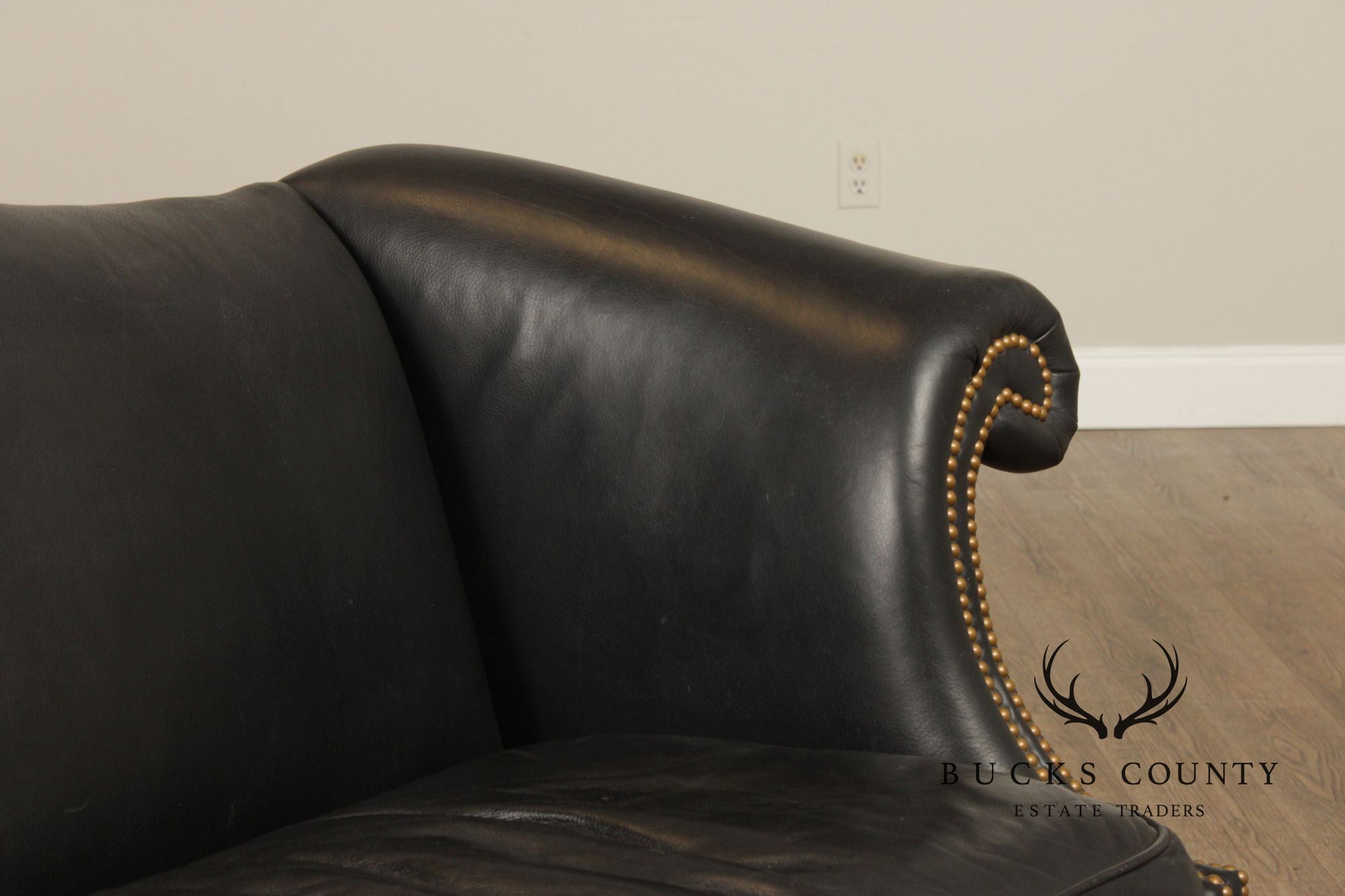 Hickory Chair Chippendale Style Mahogany and Leather Sofa