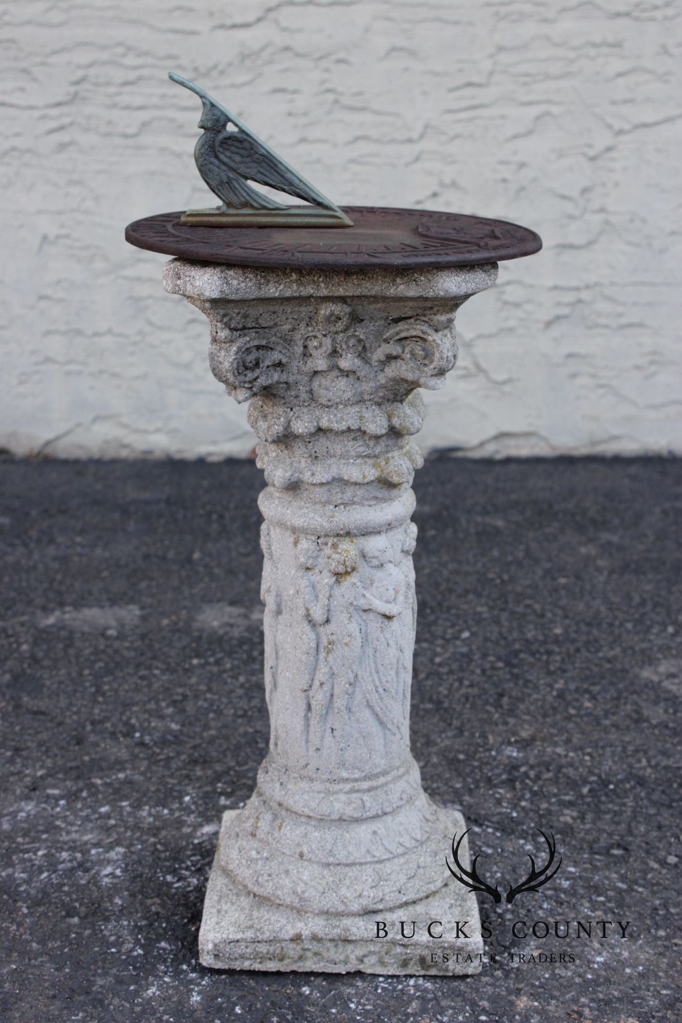 Virginial Metalcrafters Roman Style Outdoor Garden Sundial