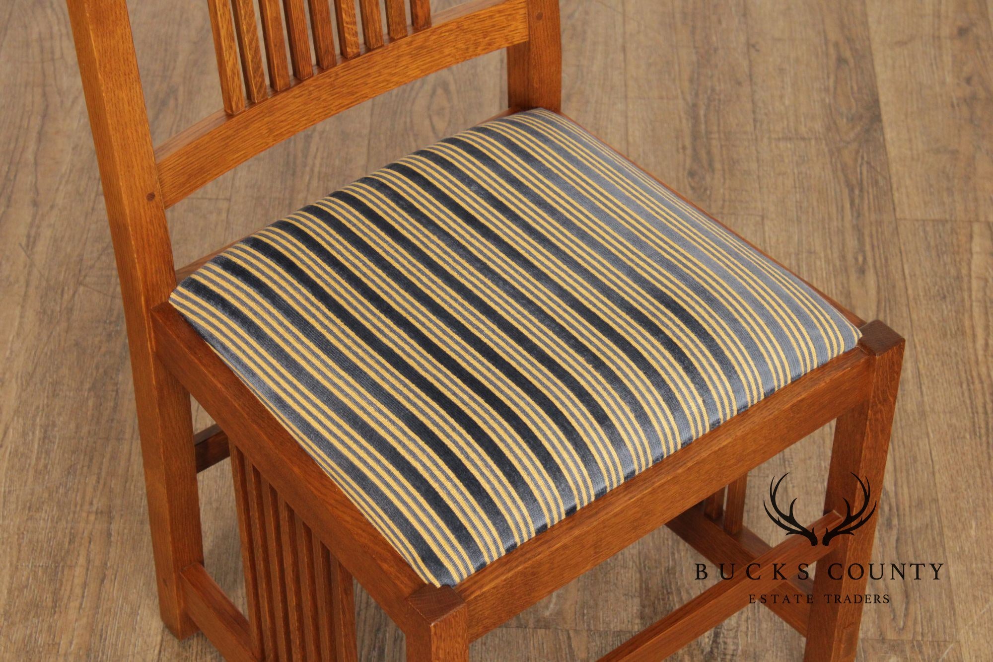 Stickley Mission Collection Set of Six Oak Spindle Dining Chairs