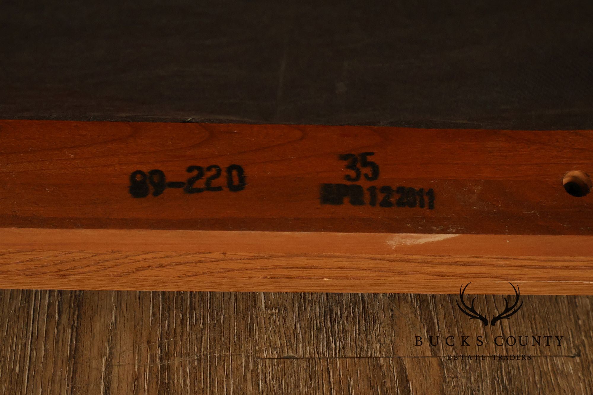 Stickley Mission Collection Oak Prairie Settle