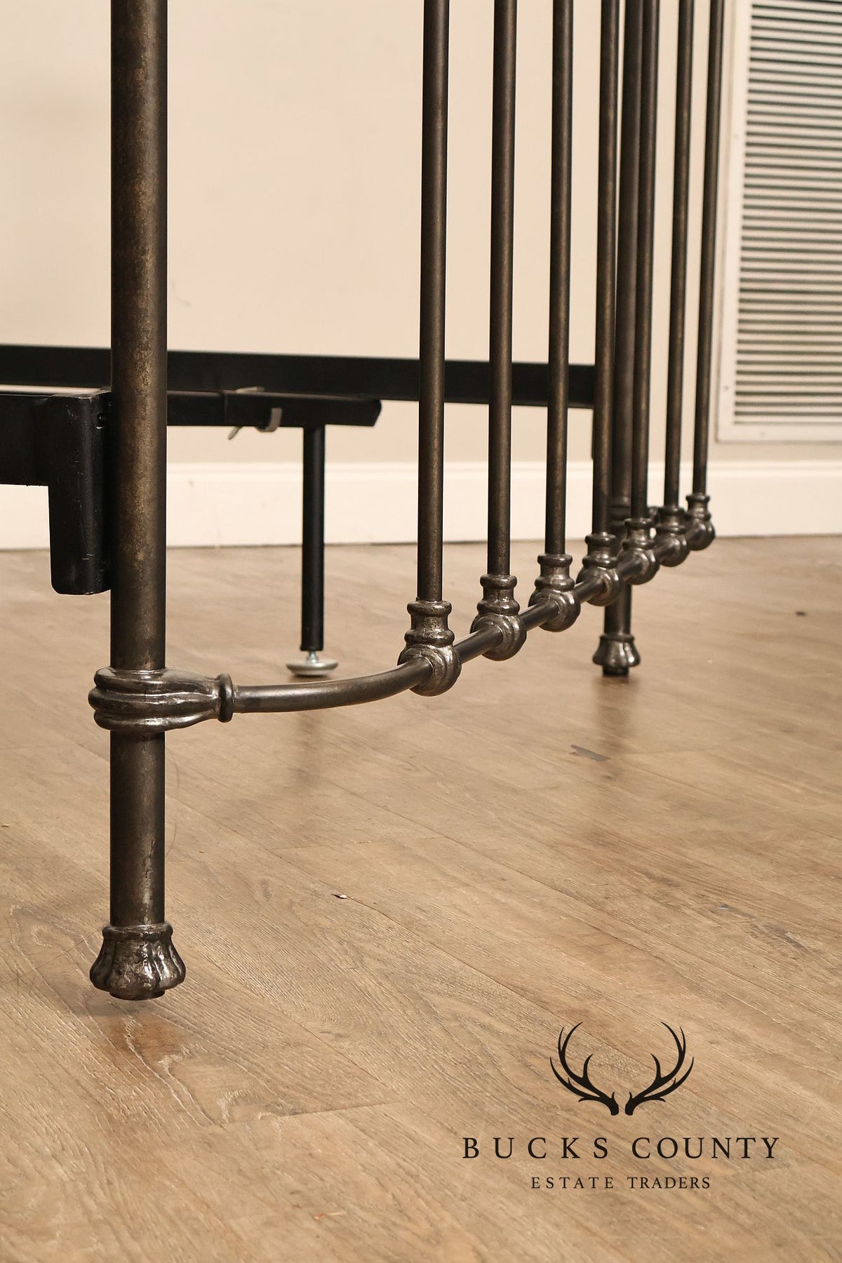 Victorian Style Traditional Wrought Iron And Brass Queen Size Bed Frame