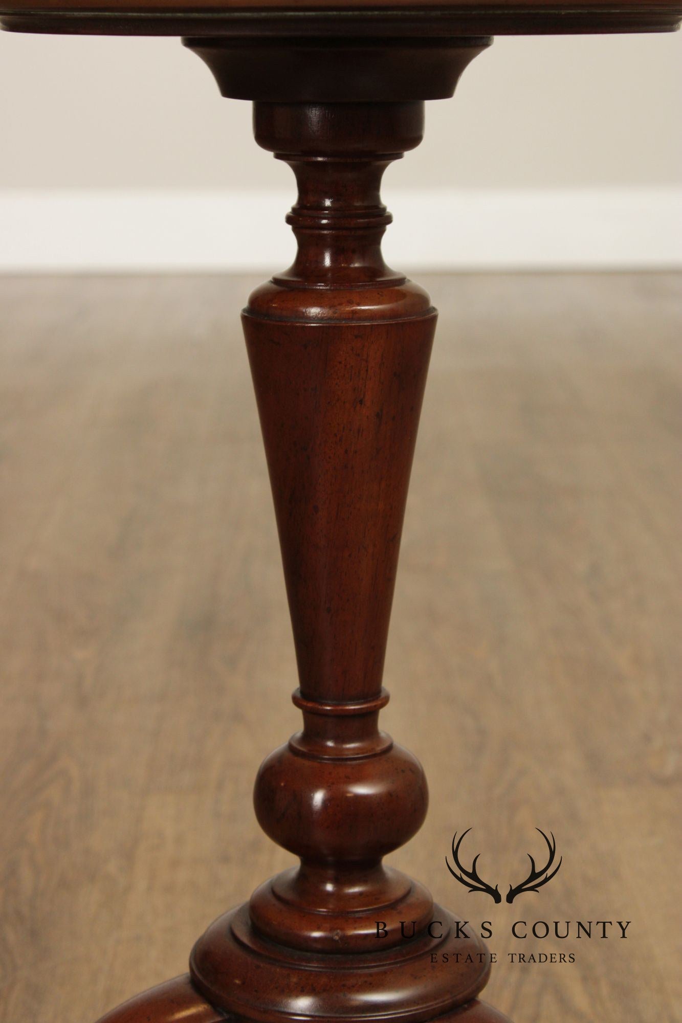 Kittinger Colonial Williamsburg Mahogany Copper Top Drinks Table