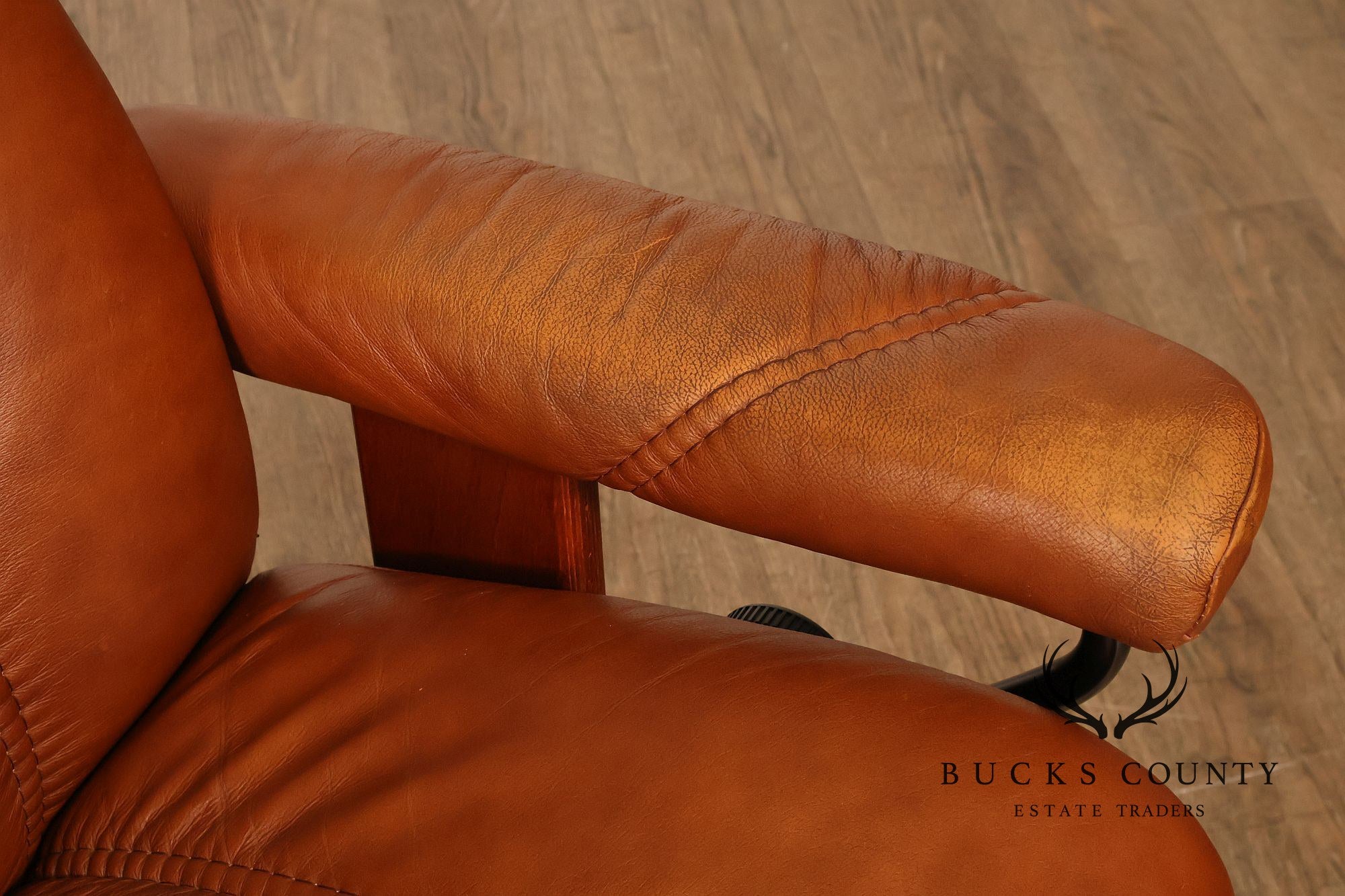 Ekornes Stressless Leather Recliner Chair And Ottoman