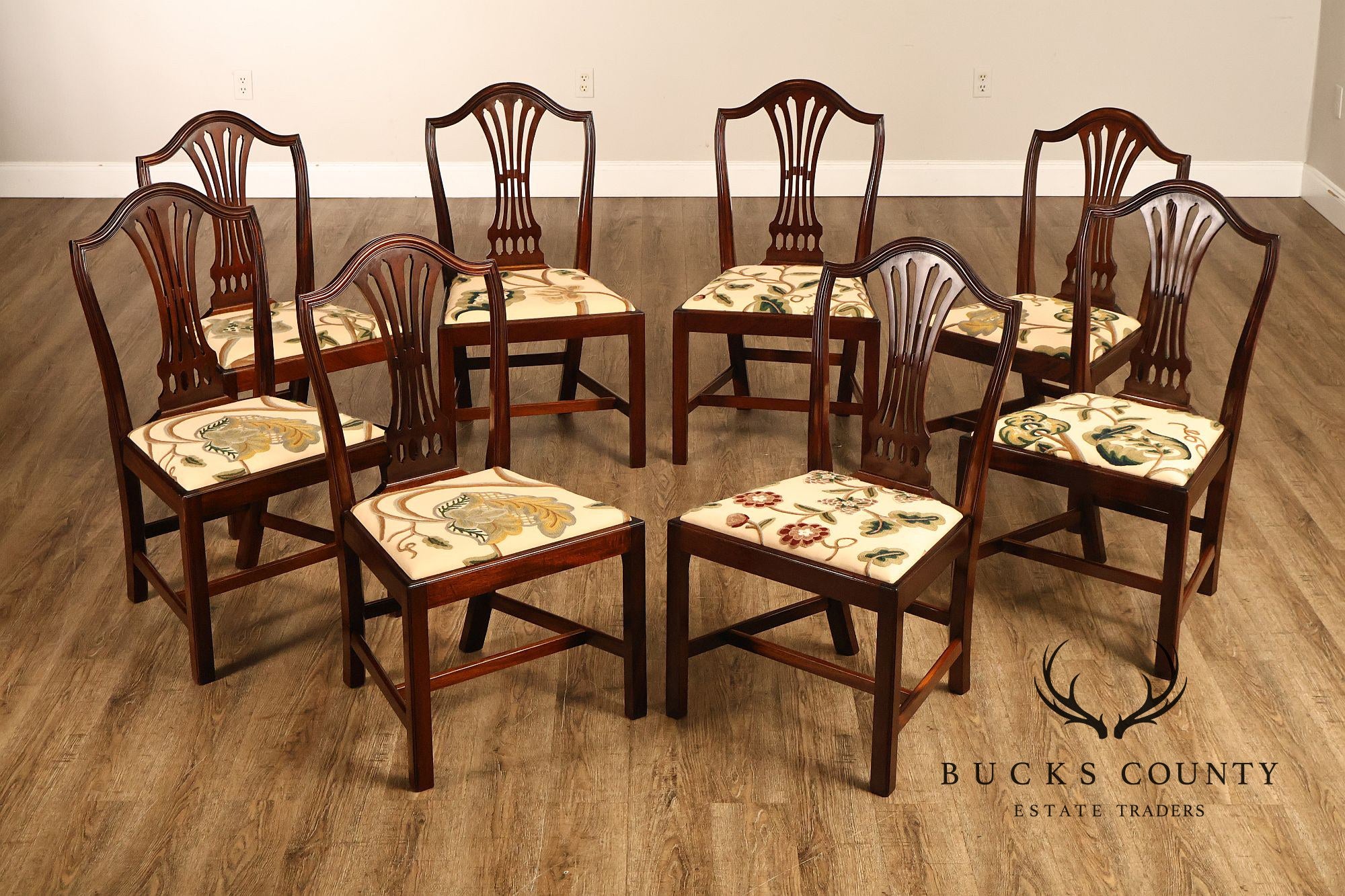 Chippendale Style Set of Eight Crewel Upholstered Mahogany Dining Chairs