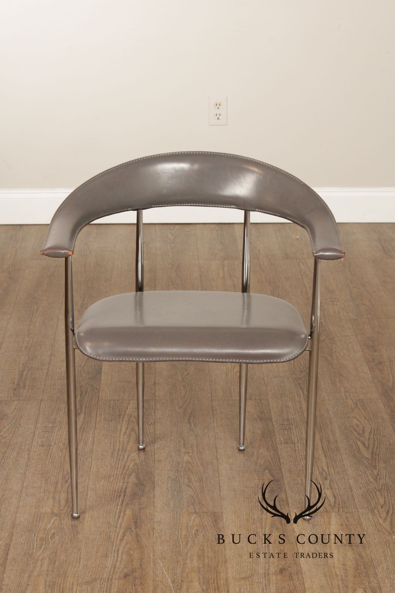 Fasem Italian Modern Pair of 'P40' Armchairs